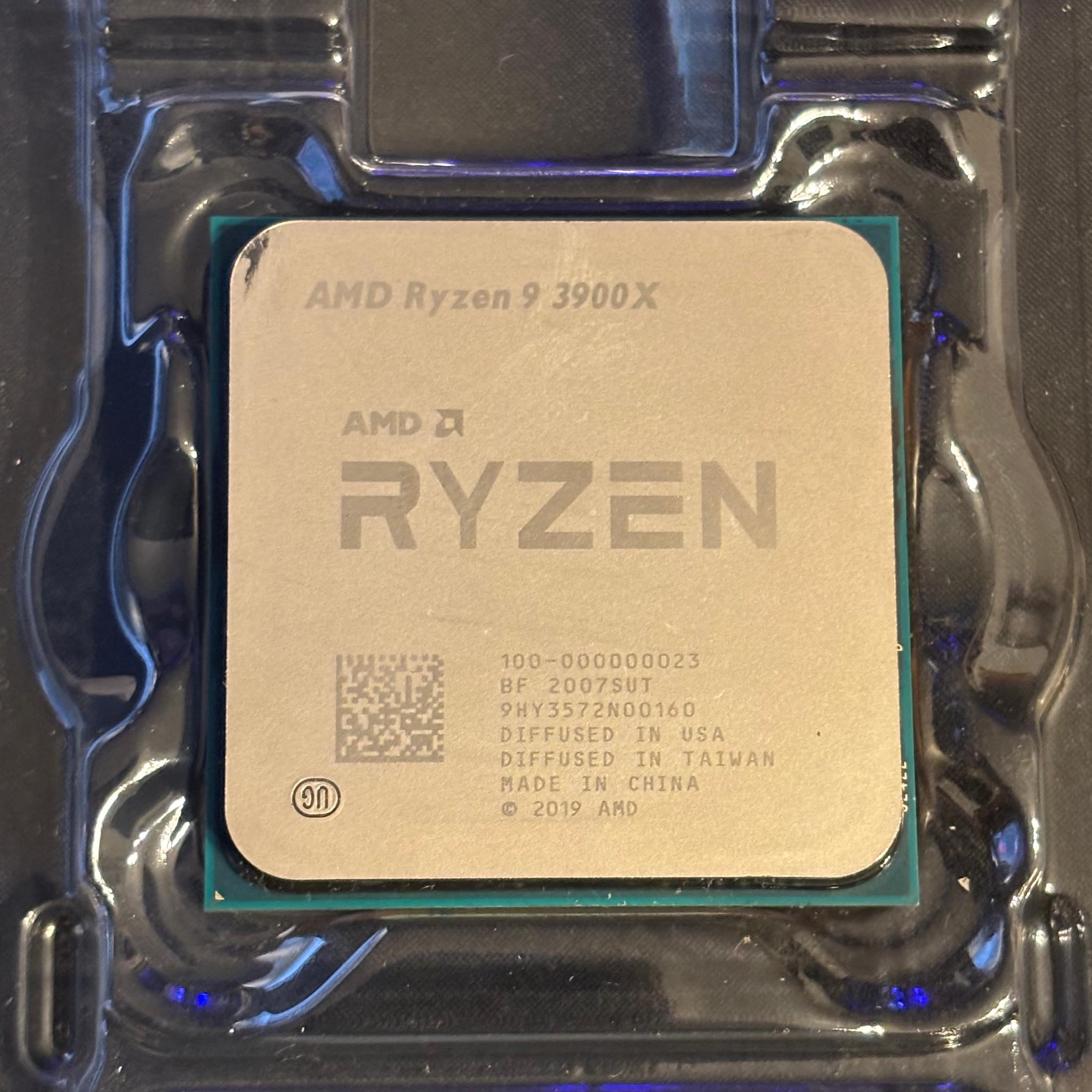 AMD Ryzen 9 3900X