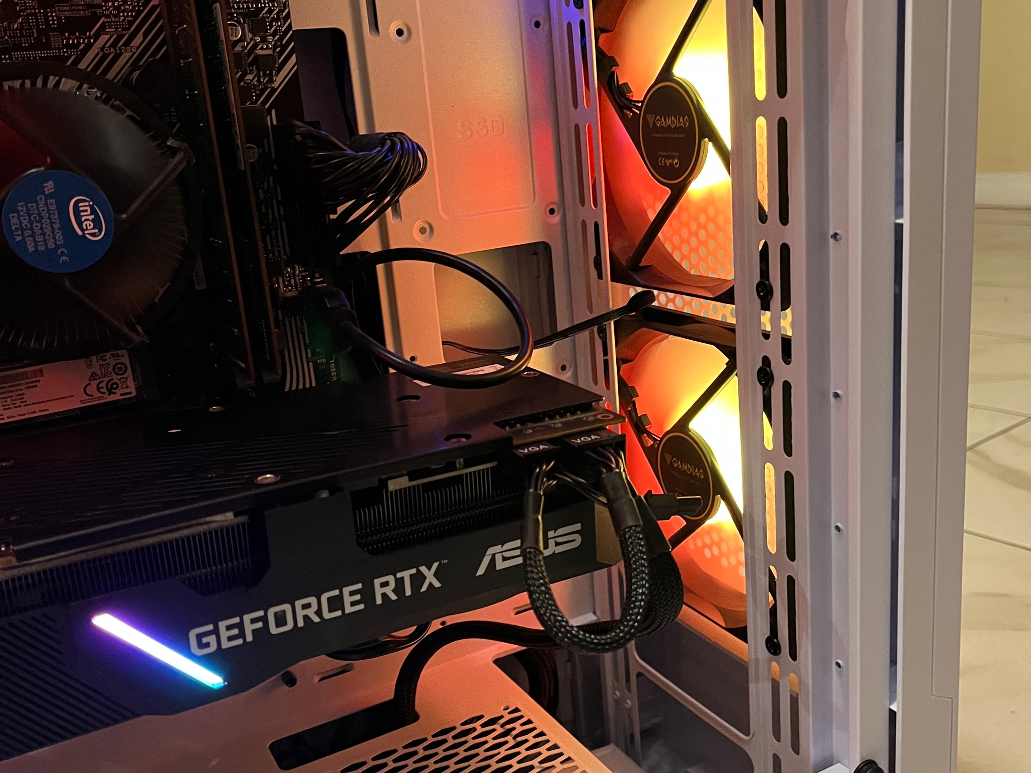 🟠🔥NVIDIA RTX 2080, Intel i5-10400, 16GB RAM, 870 GB Storage, High Performance RGB Gaming PC 🖥️