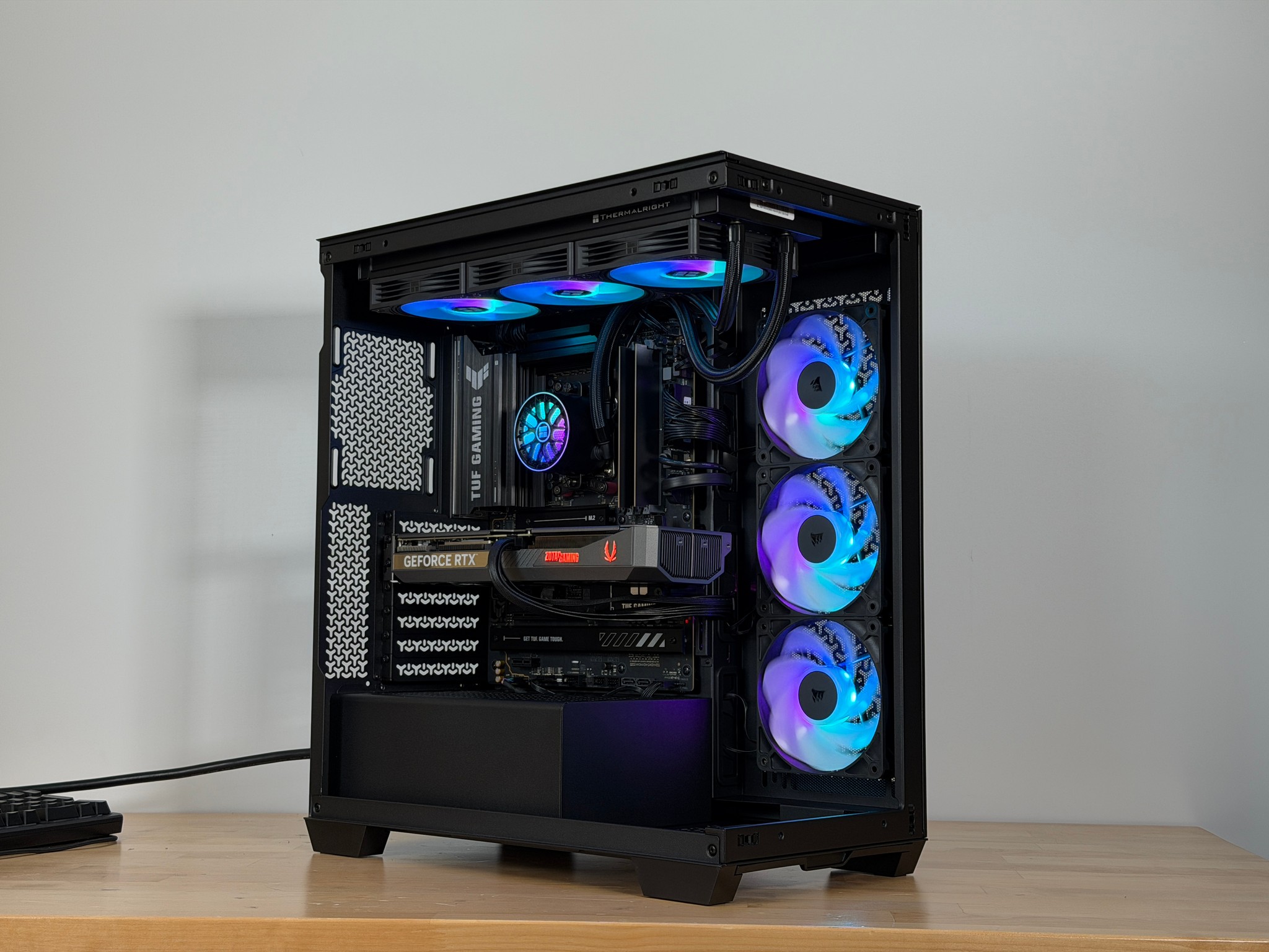RTX 5070 Ryzen 7 7800x3d Gaming PC