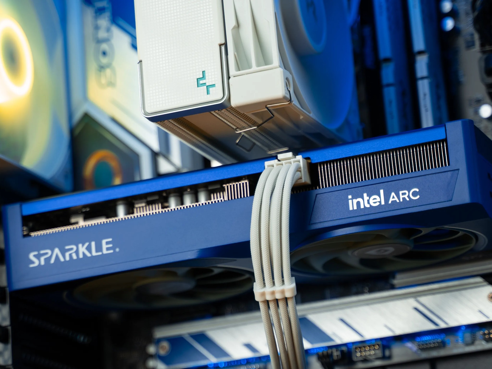 “Sonic's Arc” Intel Arc B570 i5 12400F 32GB Windows 11 Pro 1TB Gaming PC Powerhouse
