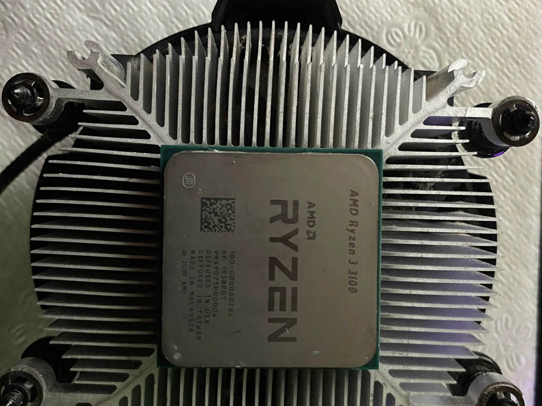 RYZEN 3 3100