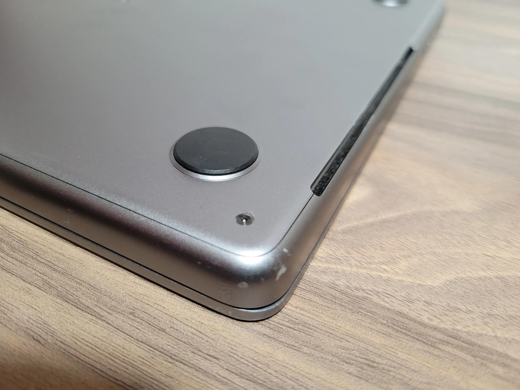 Apple Macbook Pro 2021 14 inch Laptop-M1 Pro 10 Core-1Tb-16Gb Ram