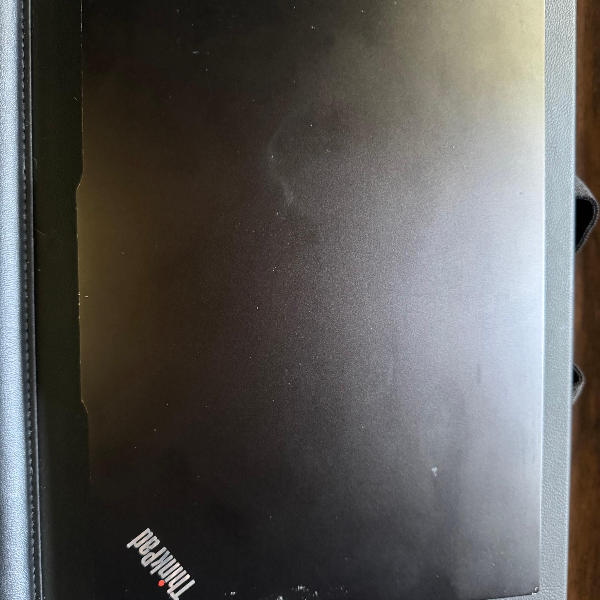 Lenovo ThinkPad E14 Gen 6 Laptop – Ryzen 5 / 16GB RAM / Windows 11