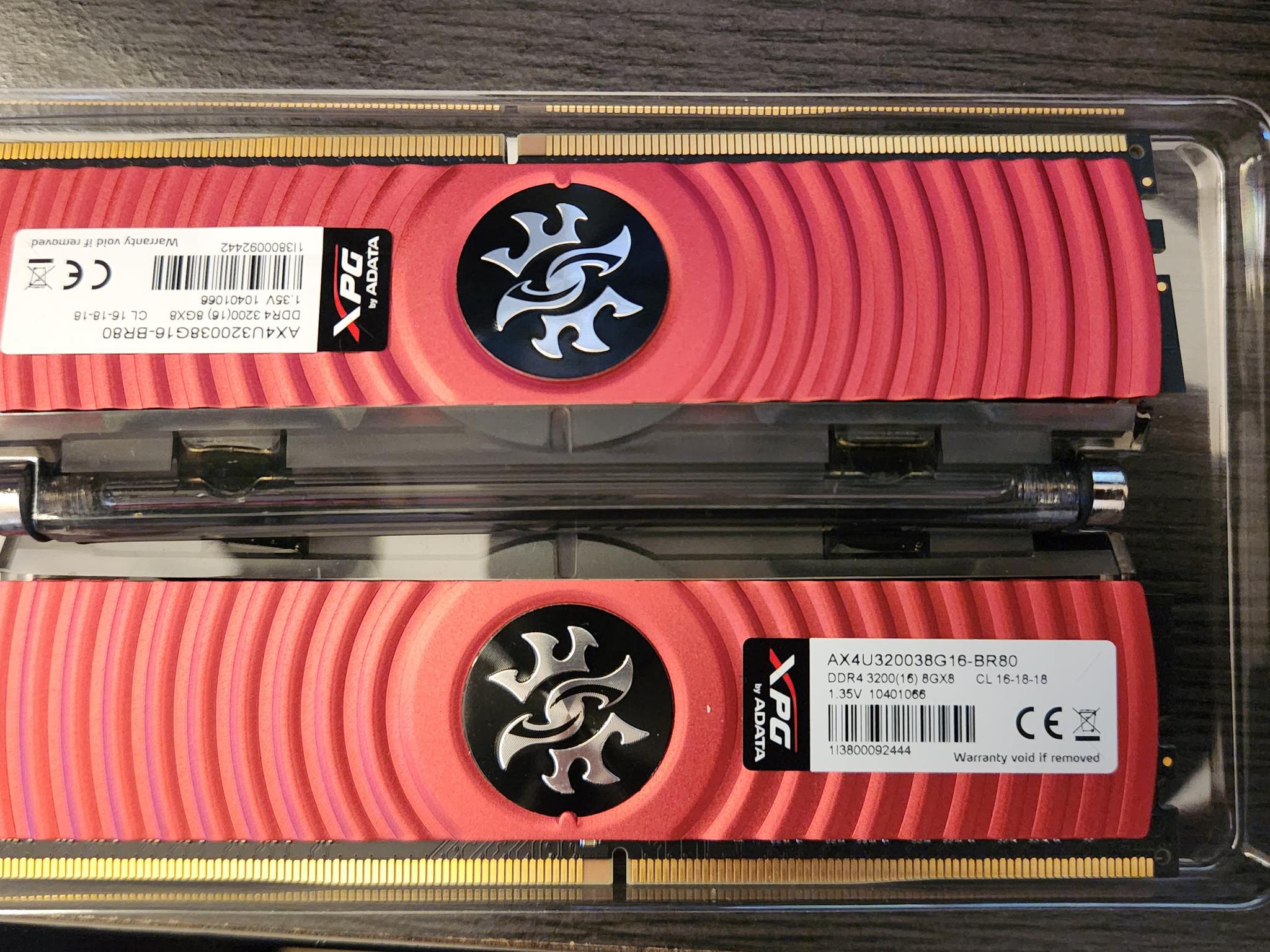 XPG SPECTRIX D80 DDR4-3200 16GB (x2 8GB) RGB Liquid Cooling Memory