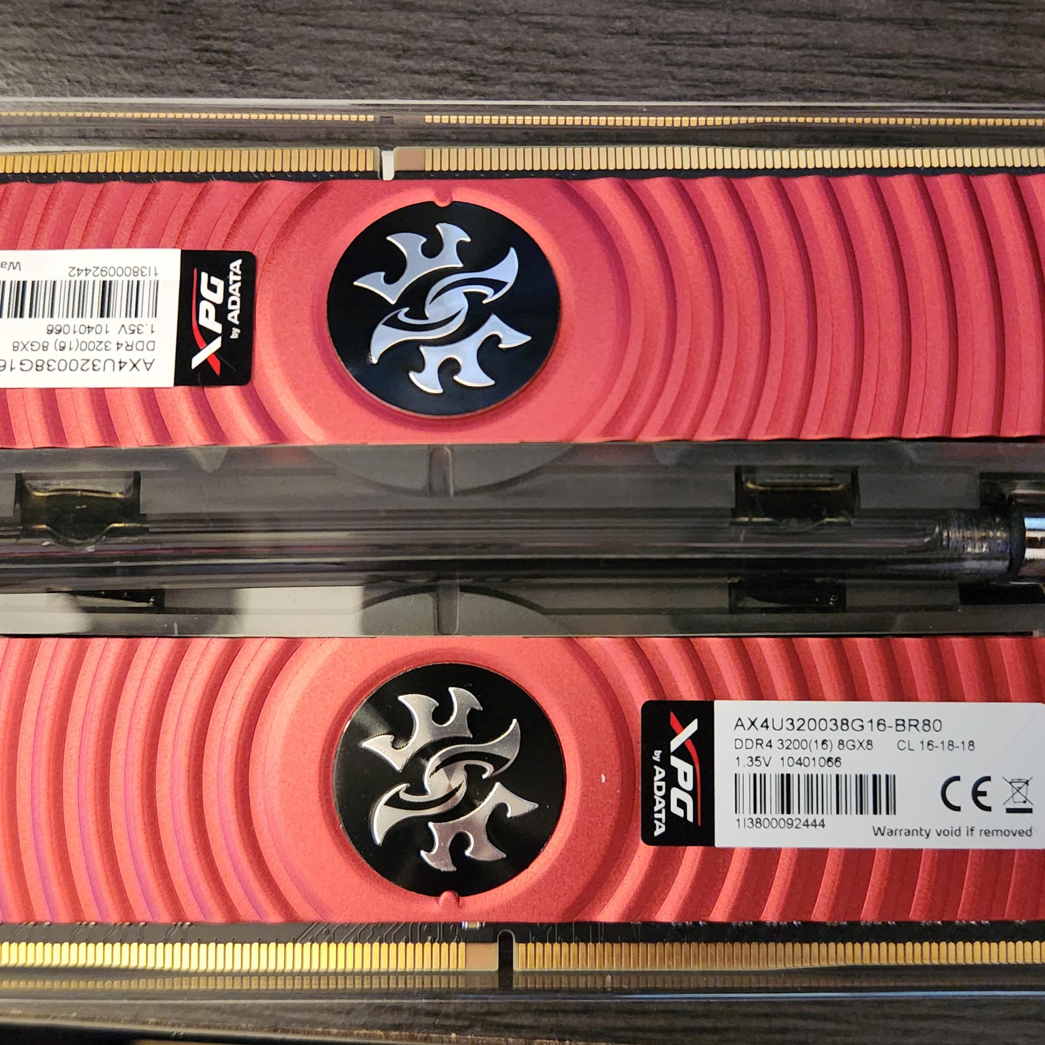 XPG SPECTRIX D80 DDR4-3200 16GB (x2 8GB) RGB Liquid Cooling Memory