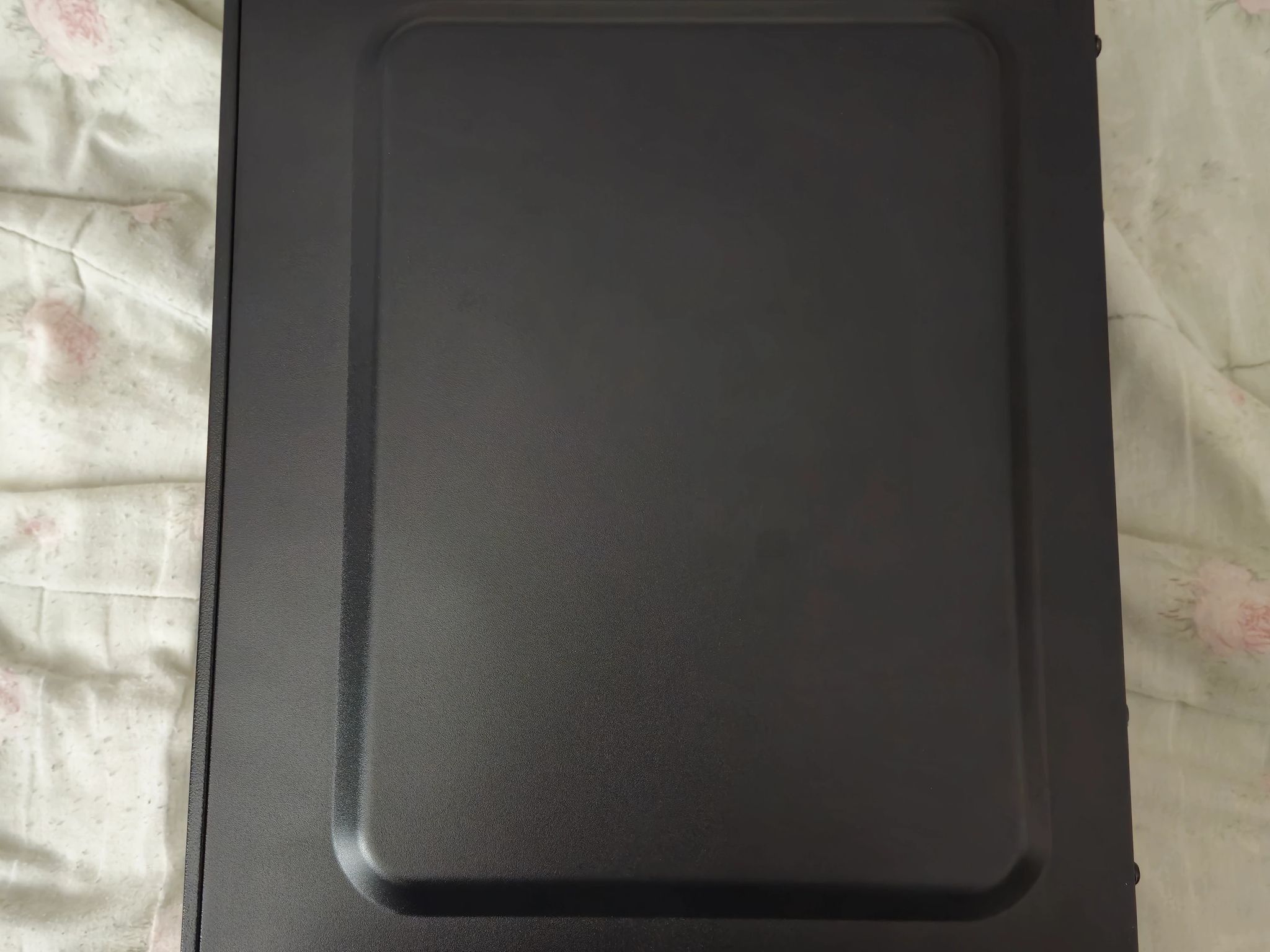 CUSTOM FX Rig | FX-8300 | MSI GTX 670 | 8GB DDR3 | 256GB SSD + 750GB HDD | WiFi Internal Card