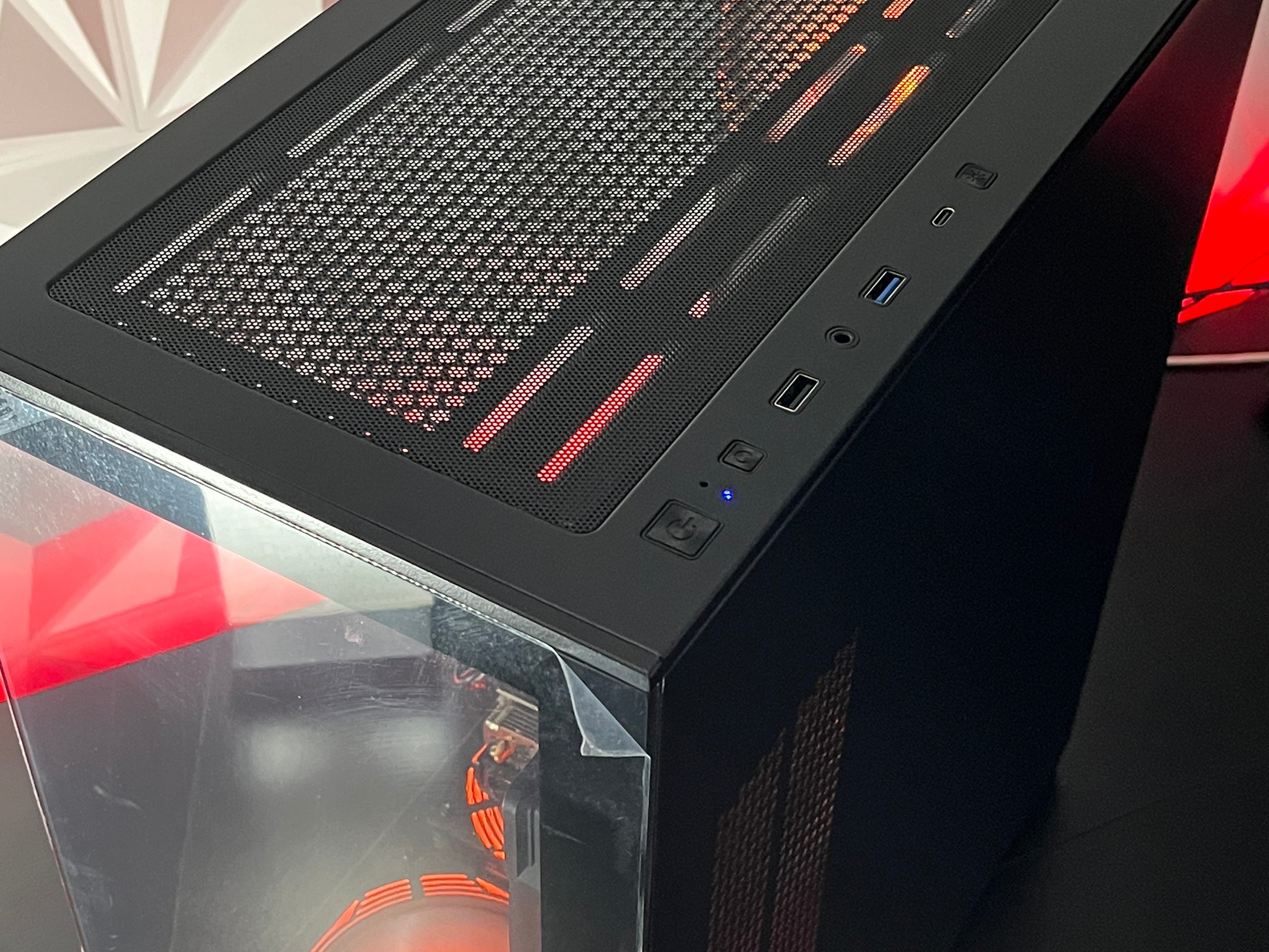 RTX 3070 XC3 8GB, Ryzen 5 5600X, 16GB 3200MHz | Black RGB Gaming Computer/PC