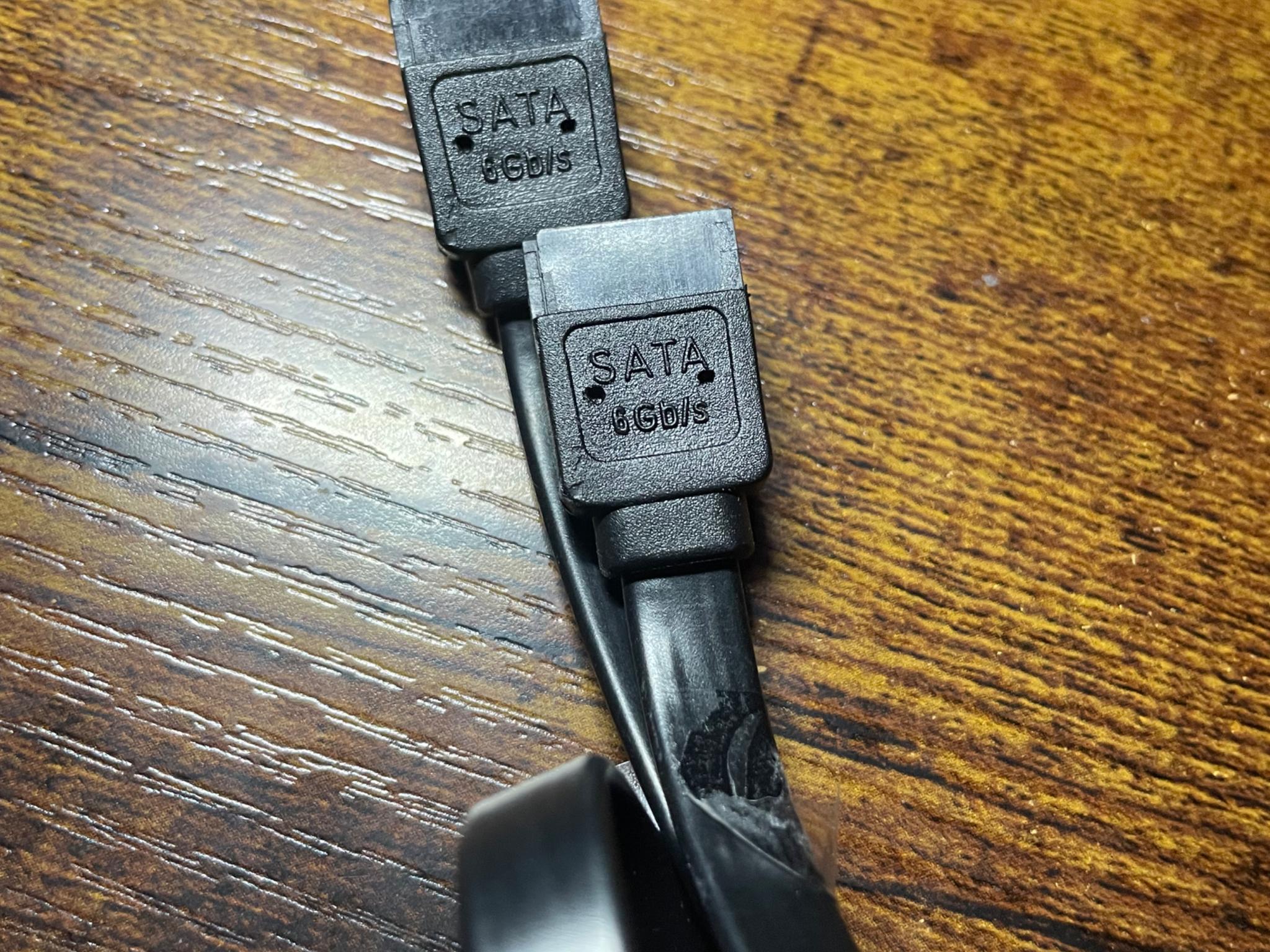 512gb Timetec SATA SSD + Black SATA Cable