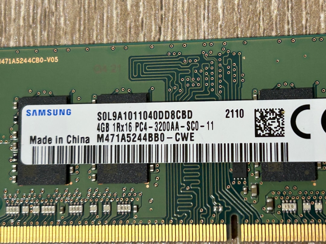 Samsung 8GB 1Rx16 PC4-3200AA DDR4 SODIMM Desktop/Laptop RAM | Jawa