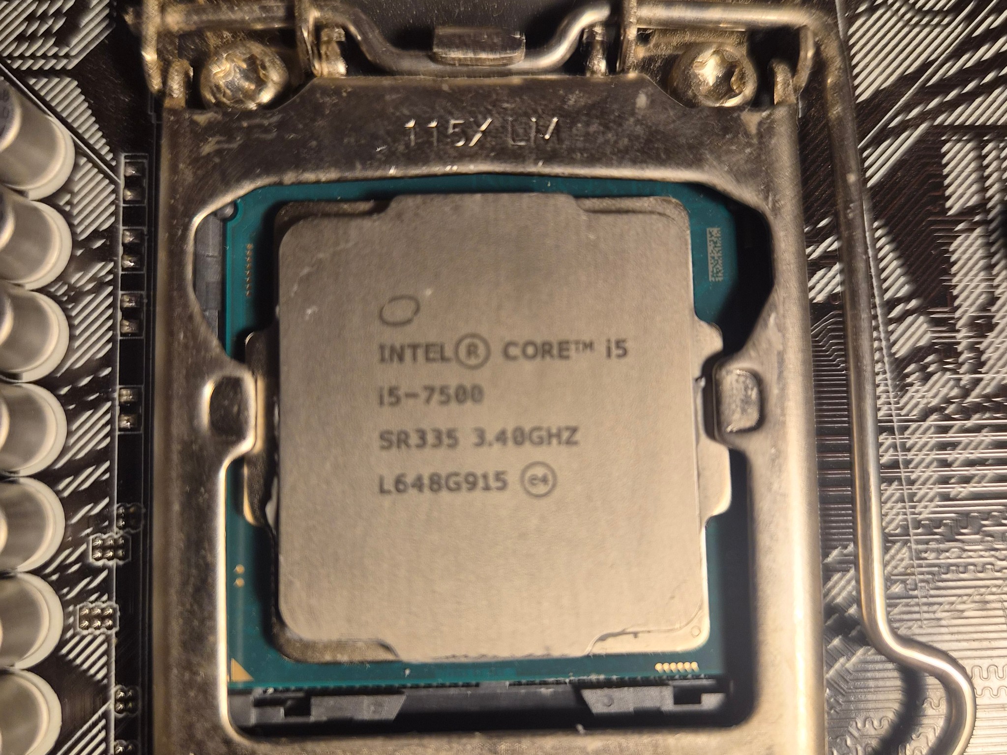 Z170M-PLUS X I5-7500 X 8GB RAM