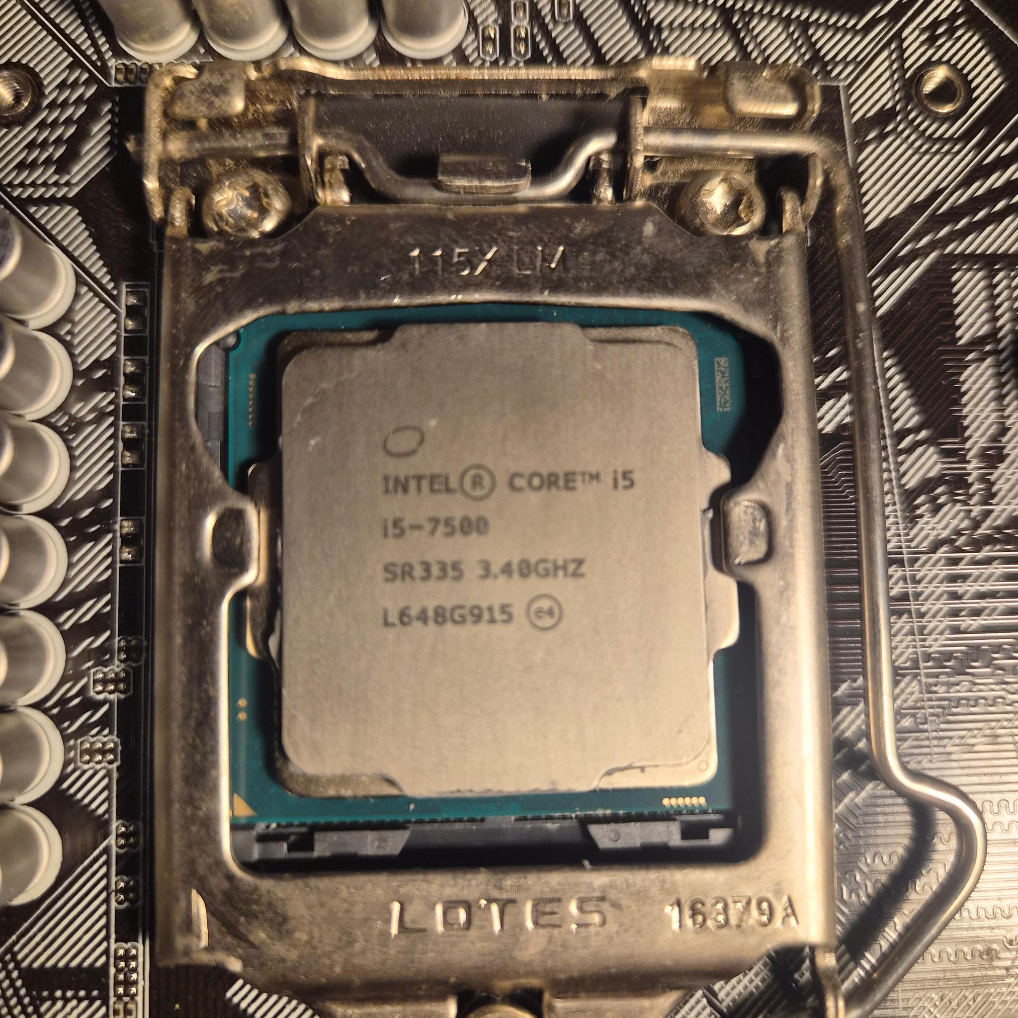 Z170M-PLUS X I5-7500 X 8GB RAM
