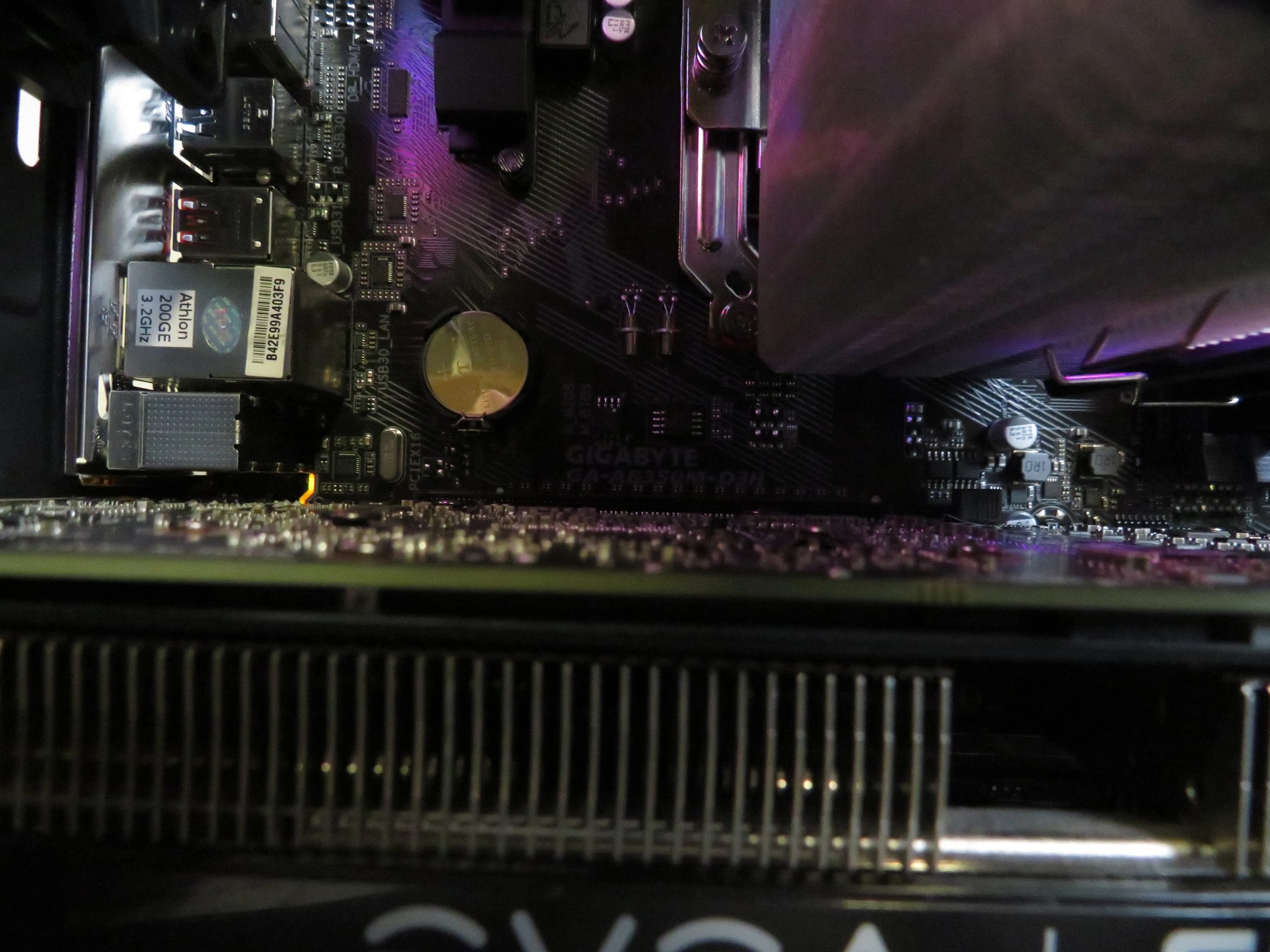 Mid Range GAMER! Ryzen 7 3700X + RTX 2070 + 16 GB DDR4 + 1 TB NVME