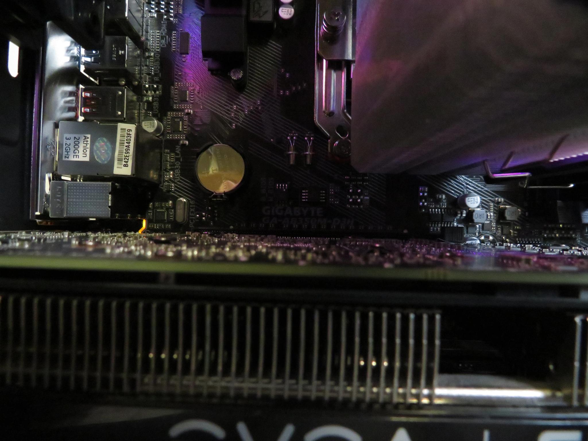 Mid Range GAMER! Ryzen 7 3700X + RTX 2070 + 16 GB DDR4 + 1 TB NVME
