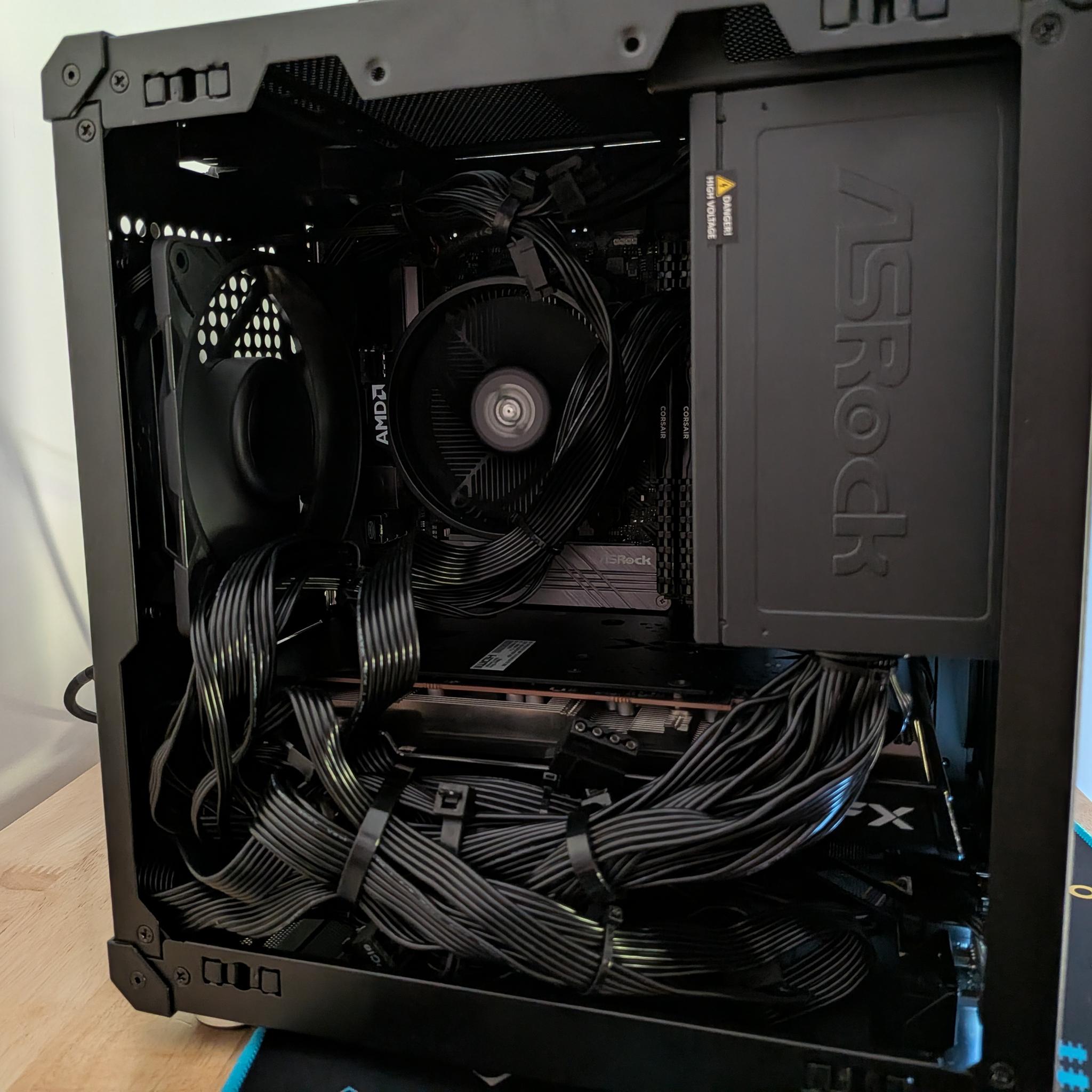 Vapor Duke - RX 7600, Ryzen 5 5600X, 16GB RAM, 1TB NVMe SSD