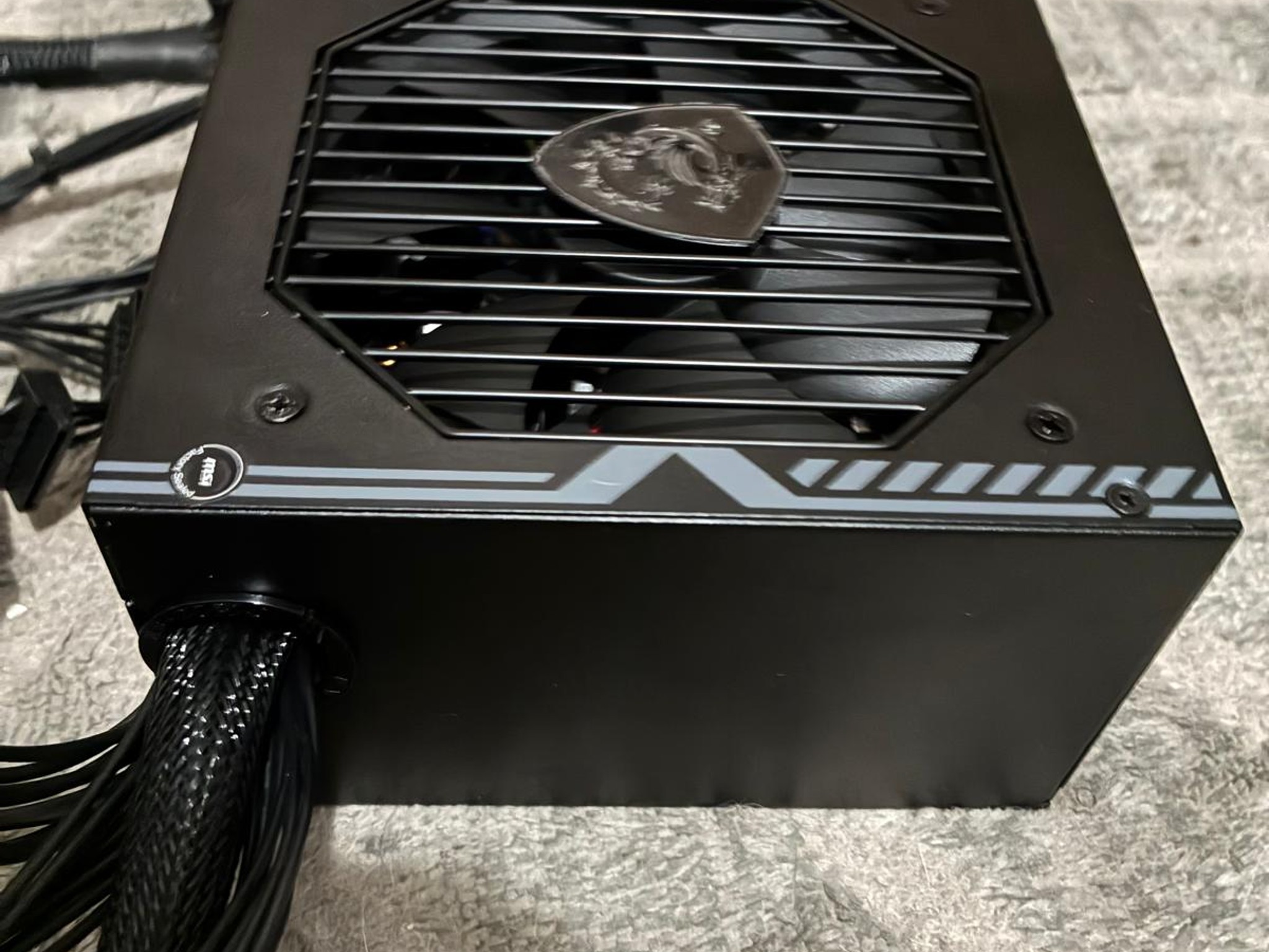 MSI MAG A550BN, Non-Modular Compact 550W Power Supply