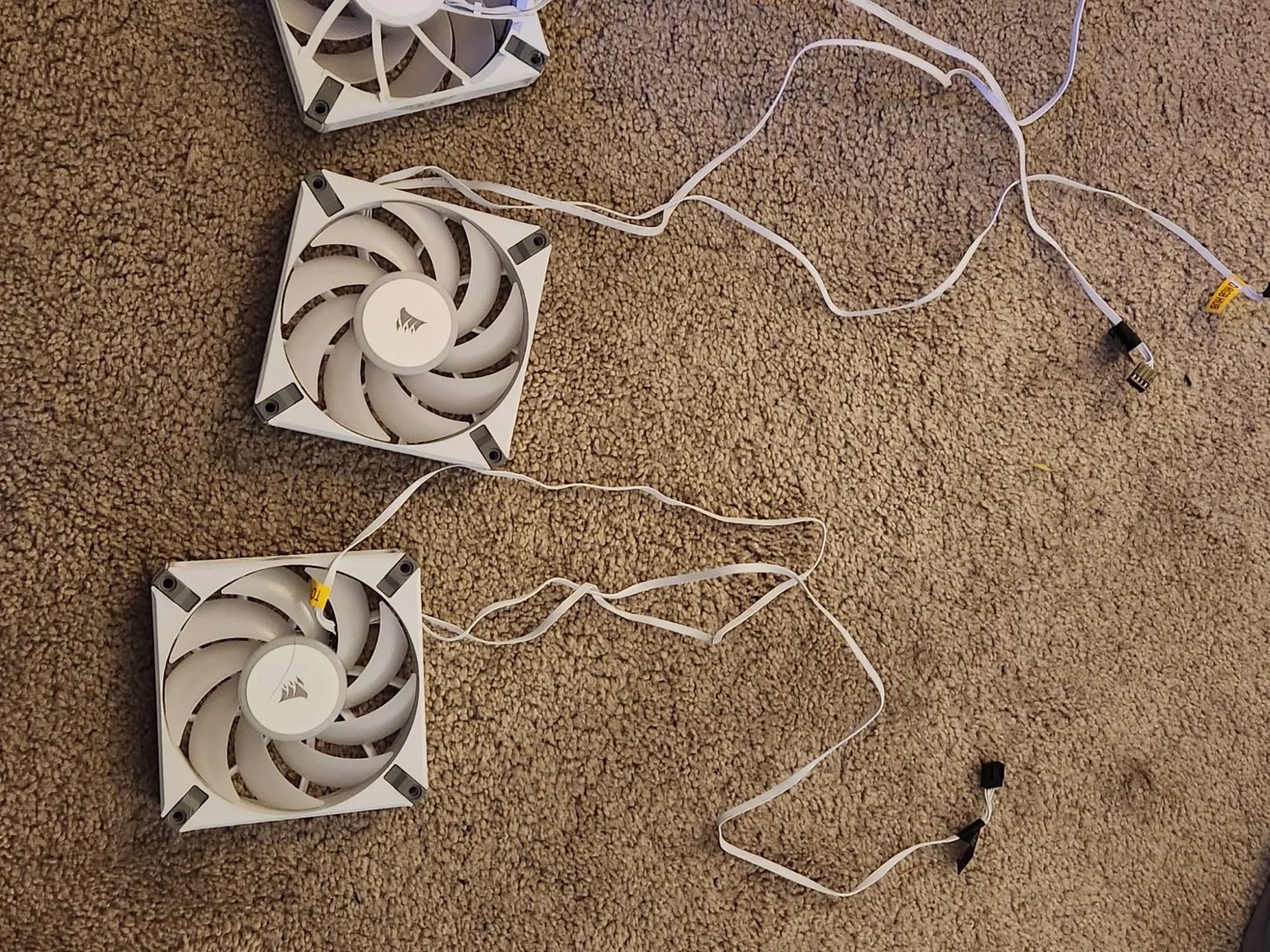 Corsair AF120 RGB Elite Fans 3 pack with Lightning Node Core