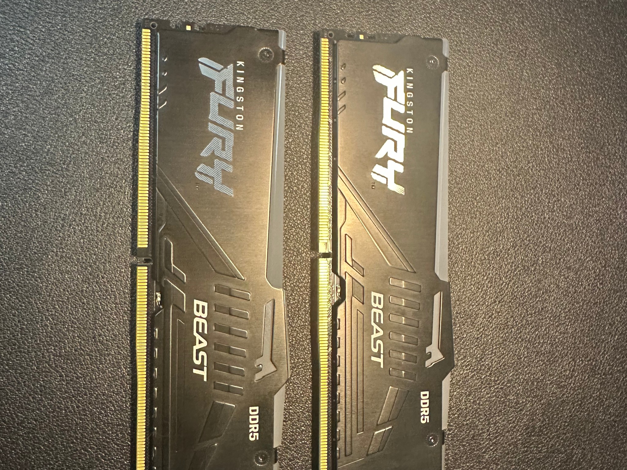 Kingston Fury RGB DDR5 Ram 6400 MT/s @ Cl 32