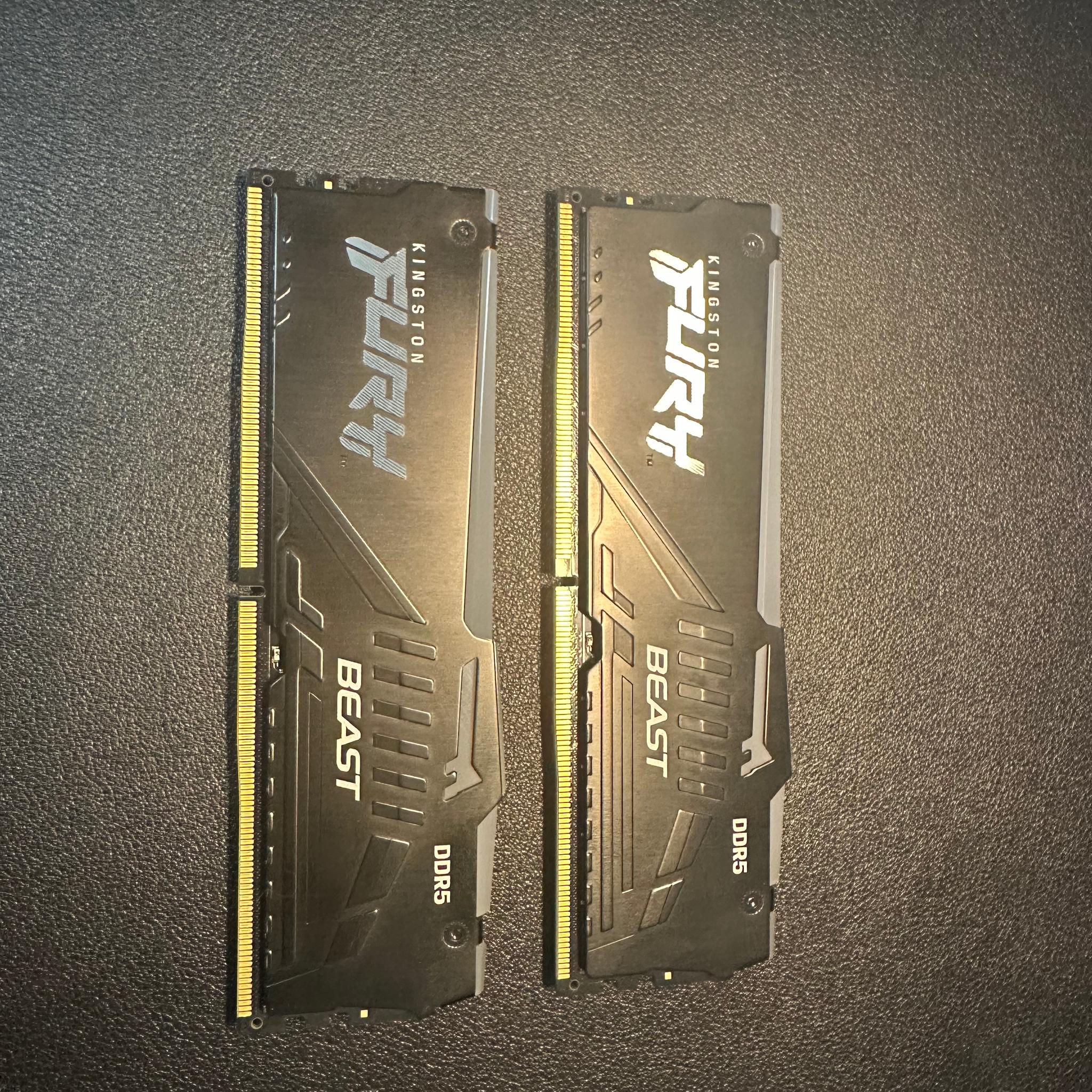 Kingston Fury RGB DDR5 Ram 6400 MT/s @ Cl 32