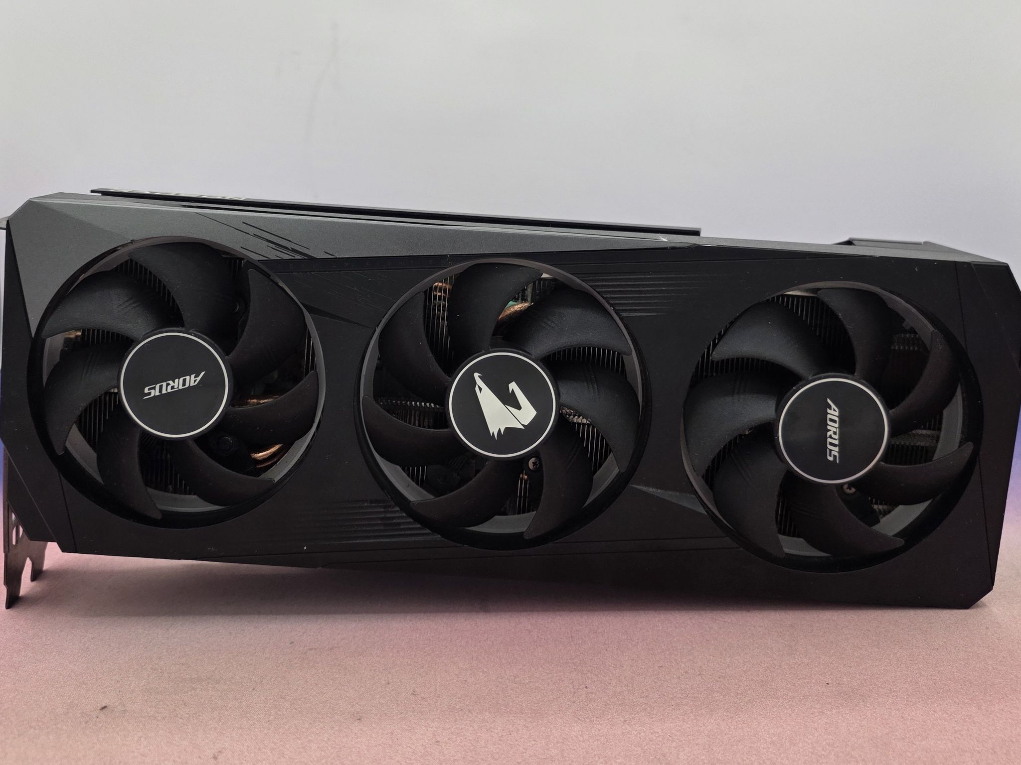 GIGABYTE AORUS ELITE Radeon RX 6700 XT