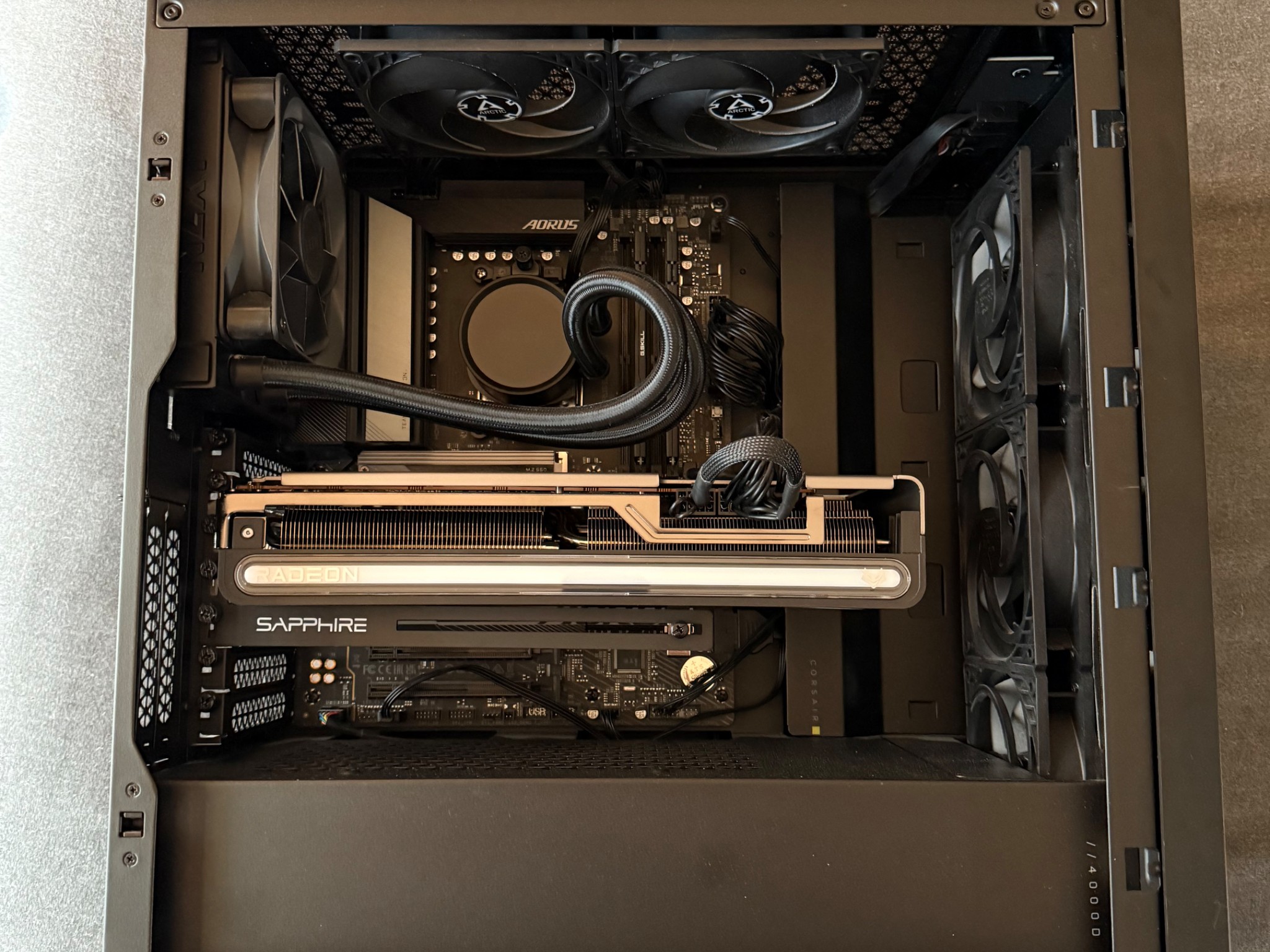 NEW* CUSTOM BUILT BLACKOUT HIGH SPEC AMD PC