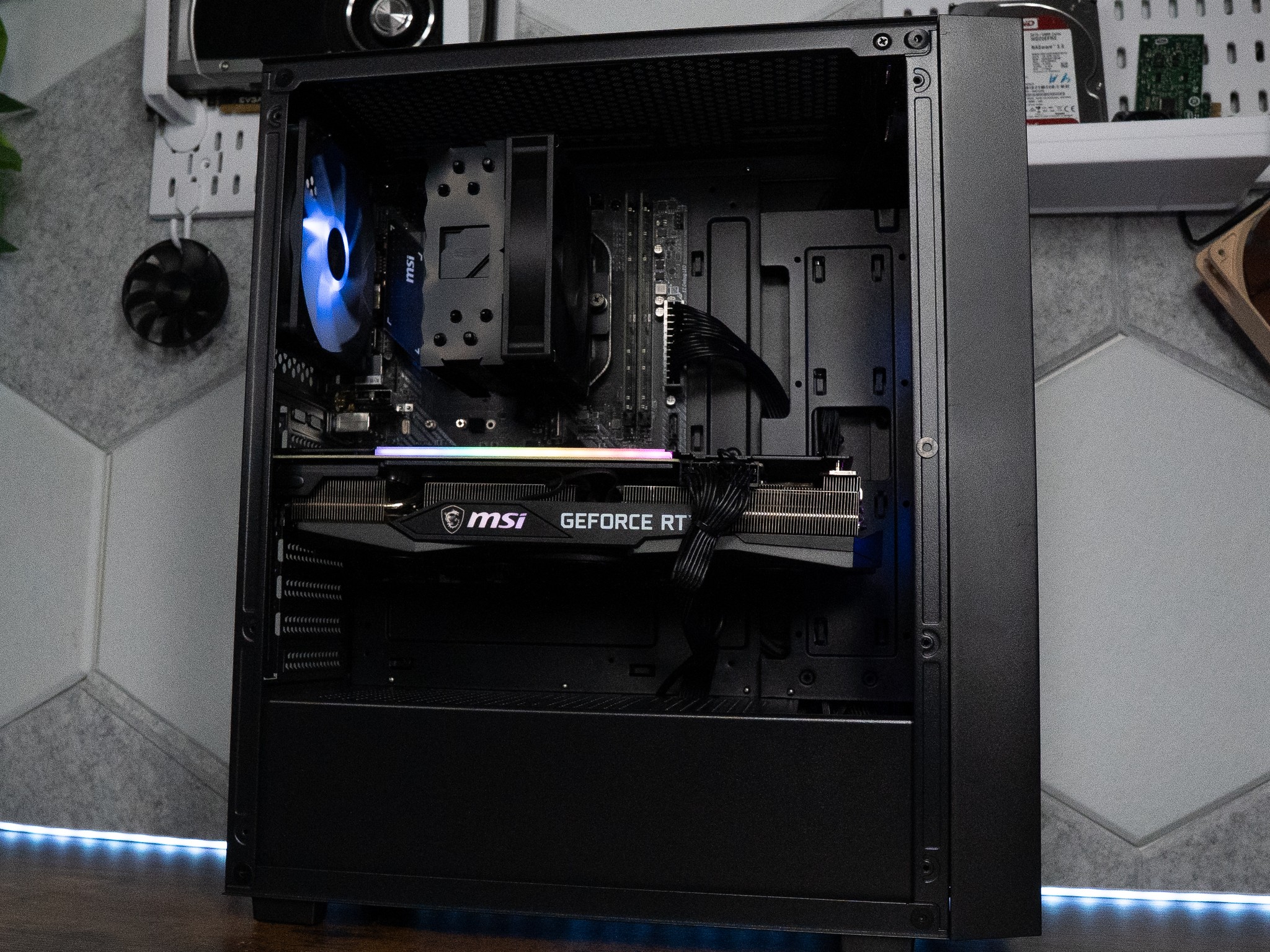 ❇️❇️ | RYZEN 9 3900X | MSI GeForce RTX 3070 Ti 8GB | 32GB DDR4 RAM | 2TB | Y2K Destiny GOLD