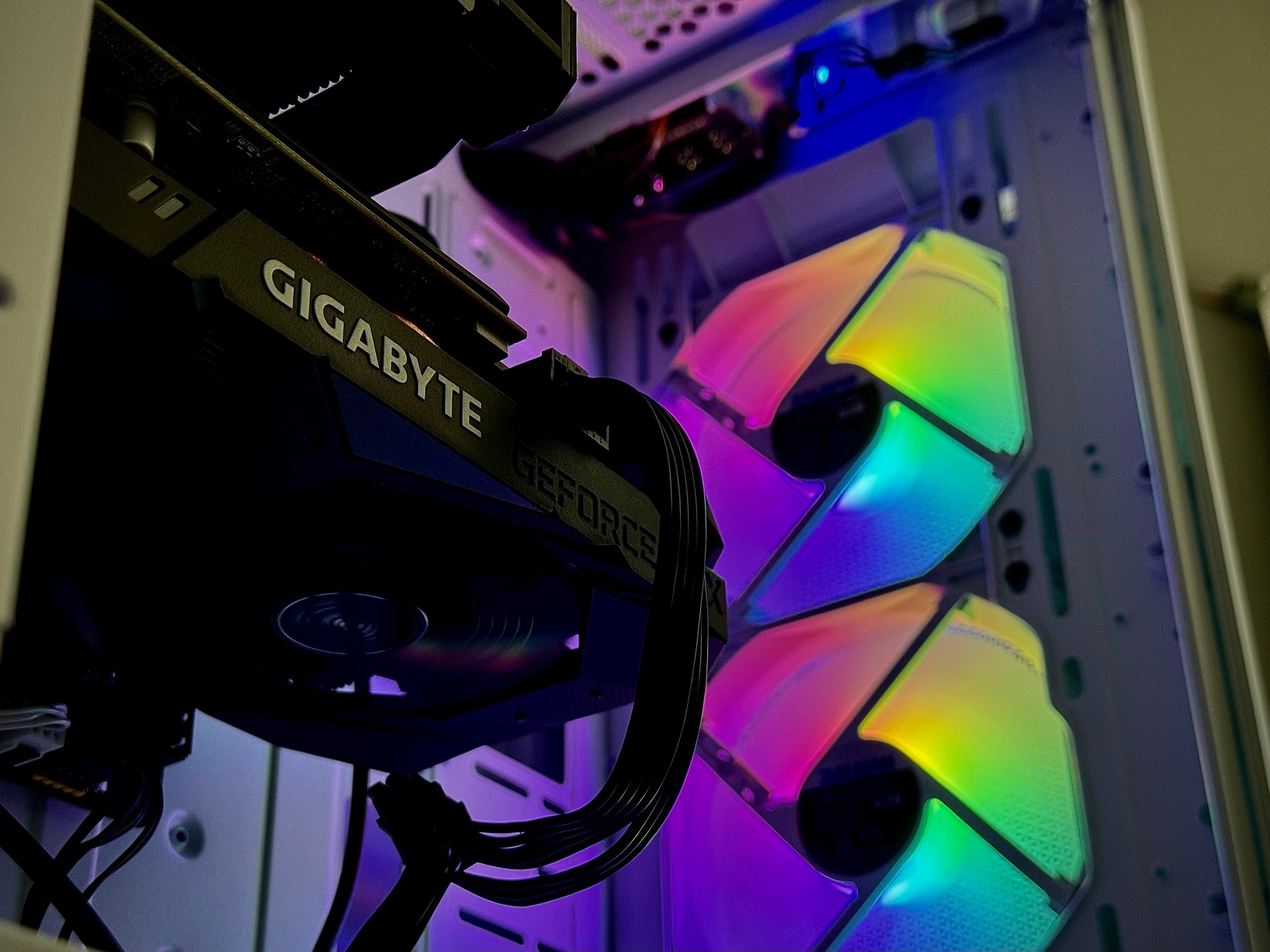 RTX 2060 | Ryzen 5 | 16GB RAM | Win 11 Pro