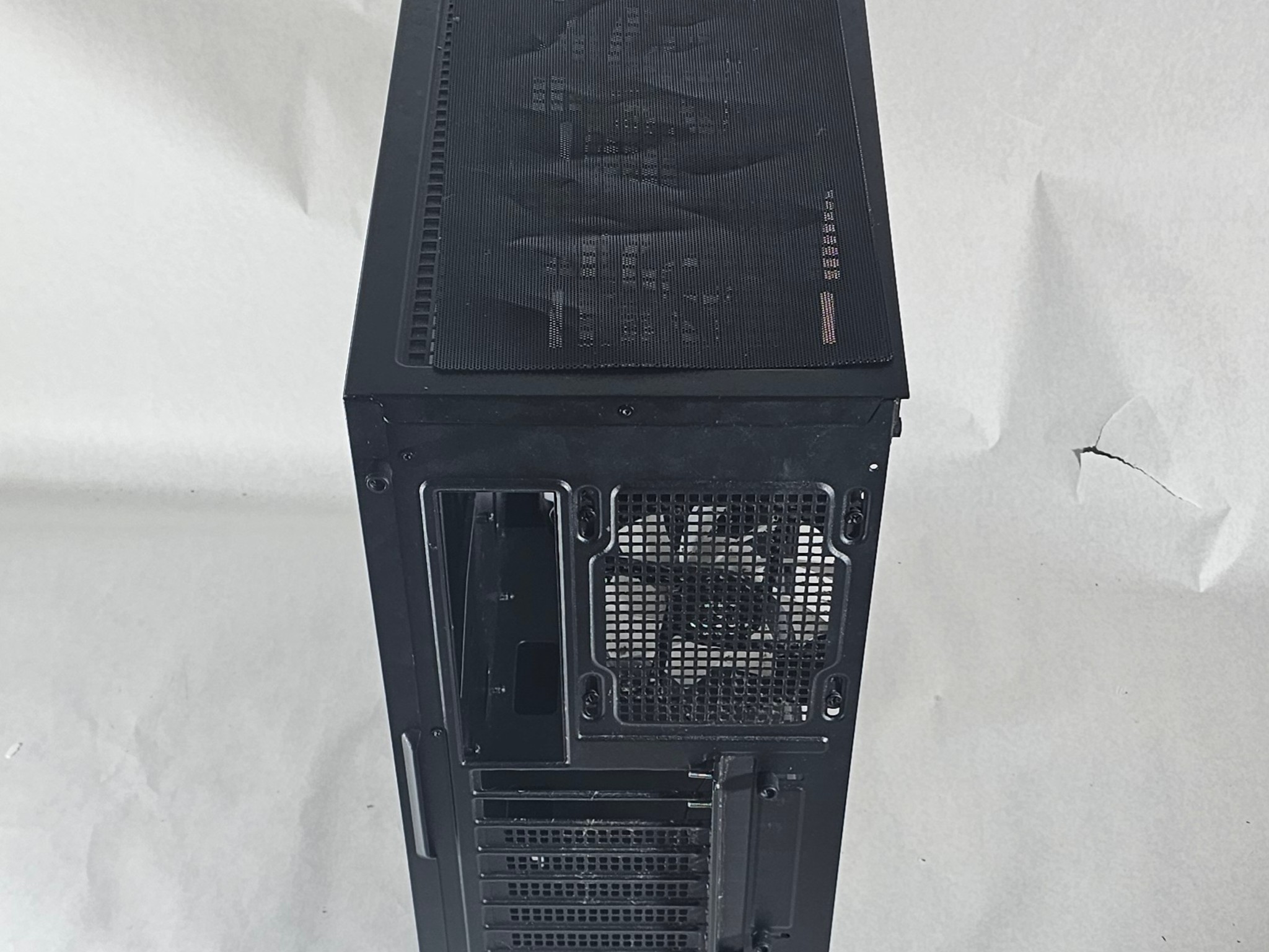 Black DeepCool PC Case with Tempered Glass w/ 3 Fans