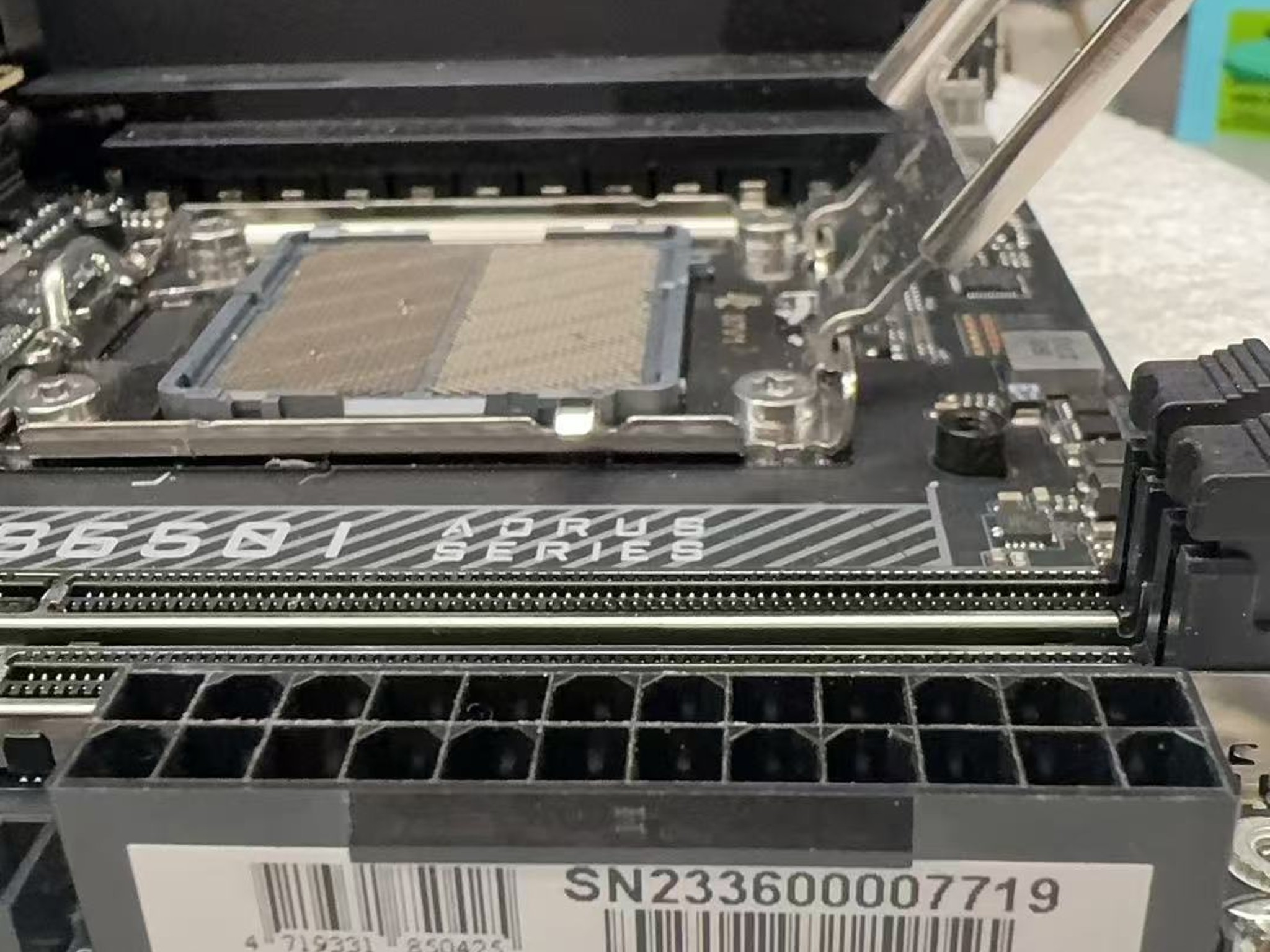 Gigabyte B650I AORUS ULTRA (Rev 1.0)