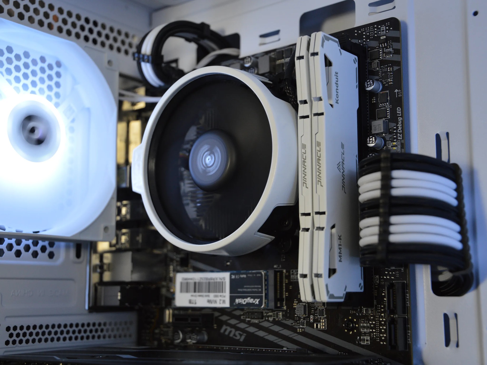 ☯️☯️| RX 6600XT 8GB | RYZEN 5 5500 | 16GB DDR4 RAM | 1TB NVME SSD | VaporWave |
