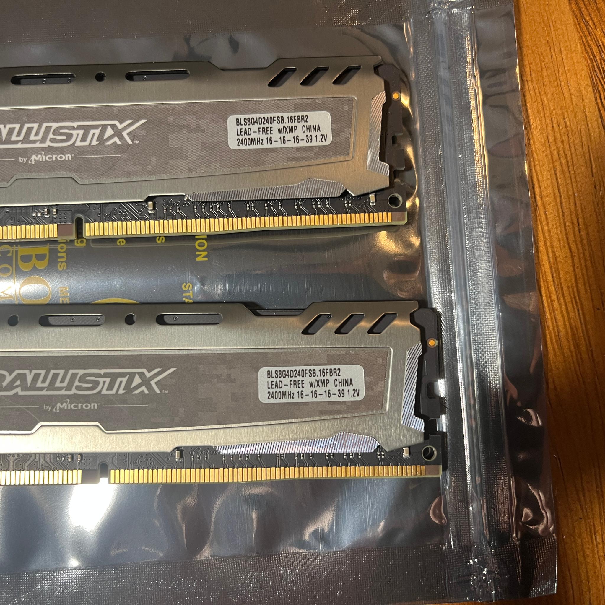 Ballistix Sport LT 16GB 2x8GB DDR4 2400 PC4-19200 Memory RAM BLS8G4D240FSB