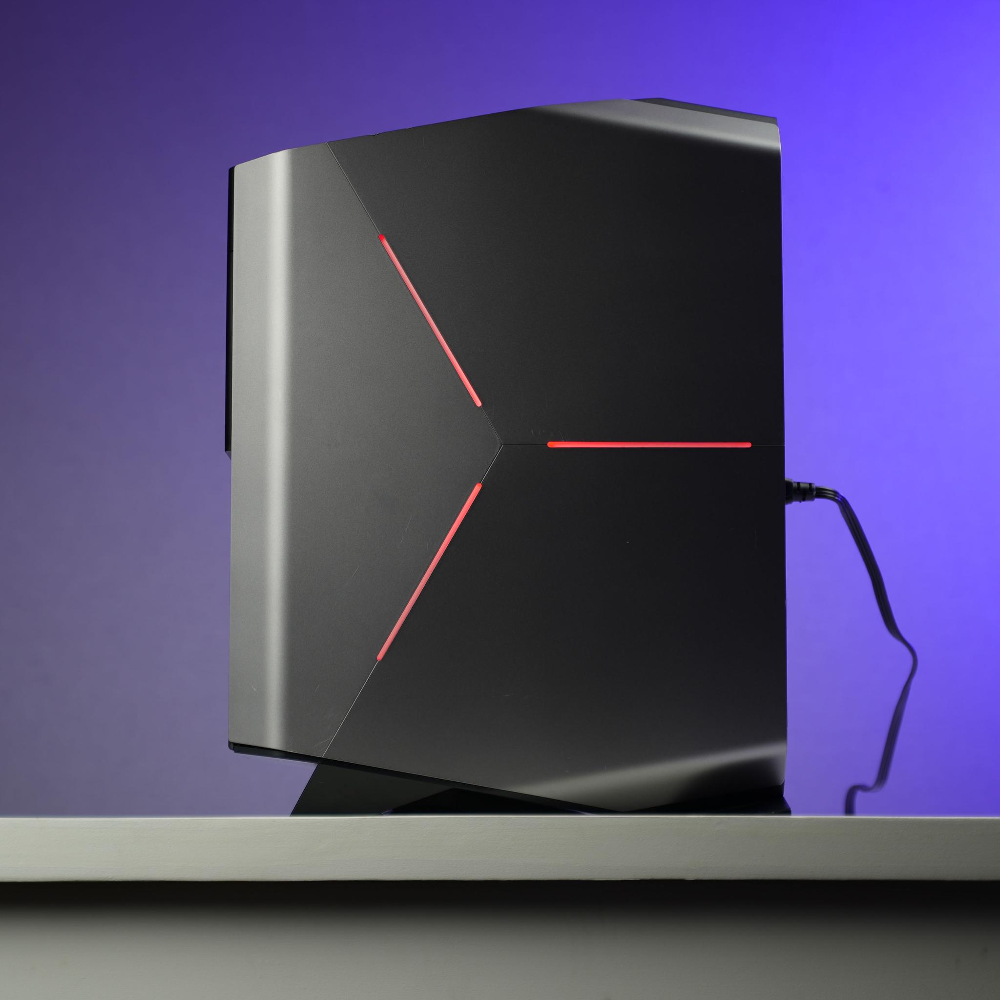 \ AF-03 / GTX 1070 Intel Core i7 8700 16GB .5TB Windows 11 Gaming PC Powerhouse