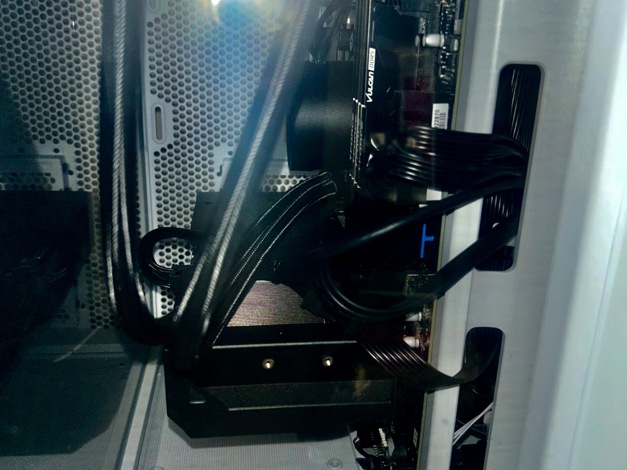 1440p RYZEN 7 9700x 4070 Gaming PC