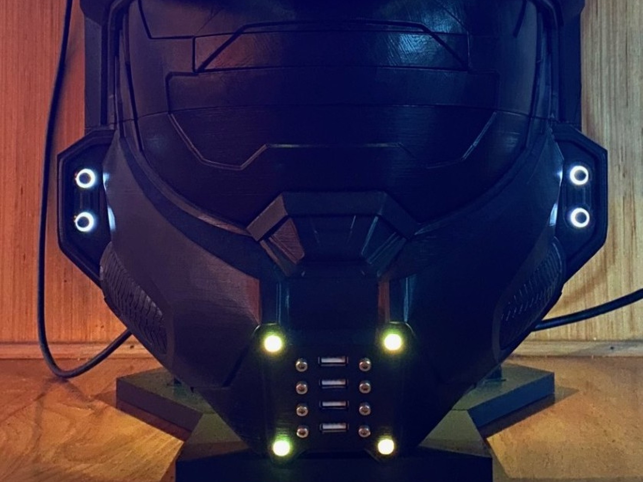 Custom Prototype Master Chief helmet RGH3 Xbox 360
