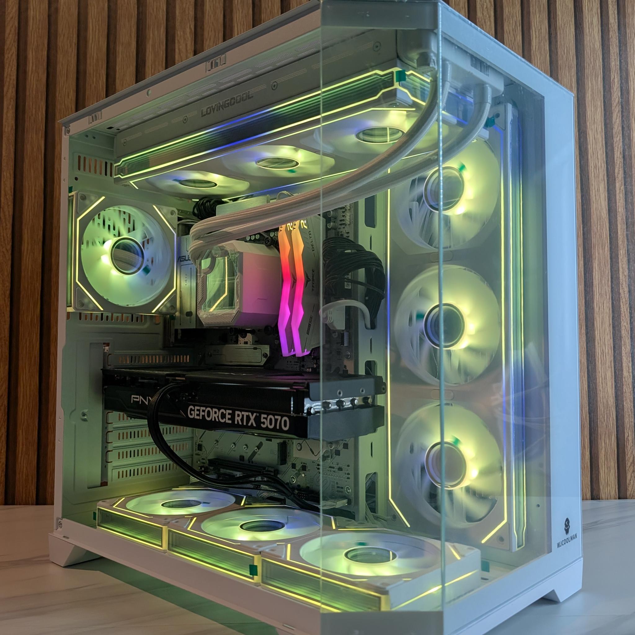 RTX 5070 | RYZEN 5 9600X | 16GB DDR5 | 1TB SSD | 360MM AIO