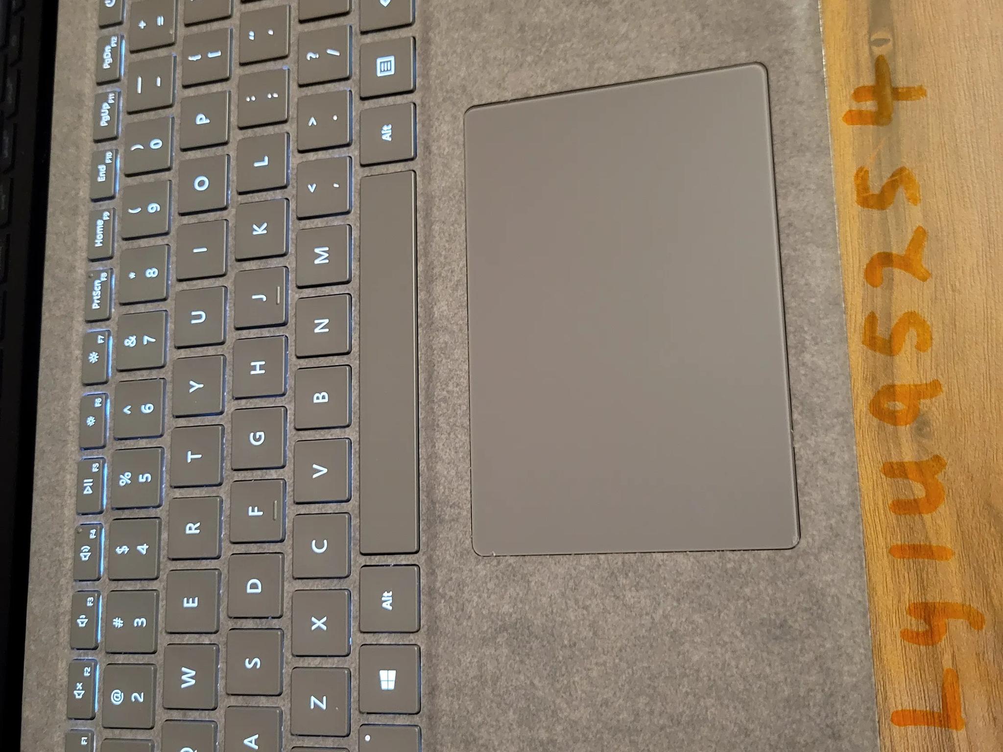 Microsoft Laptop 4 - 256gb ssd - 13.5" Touchscreen - Ryzen 5