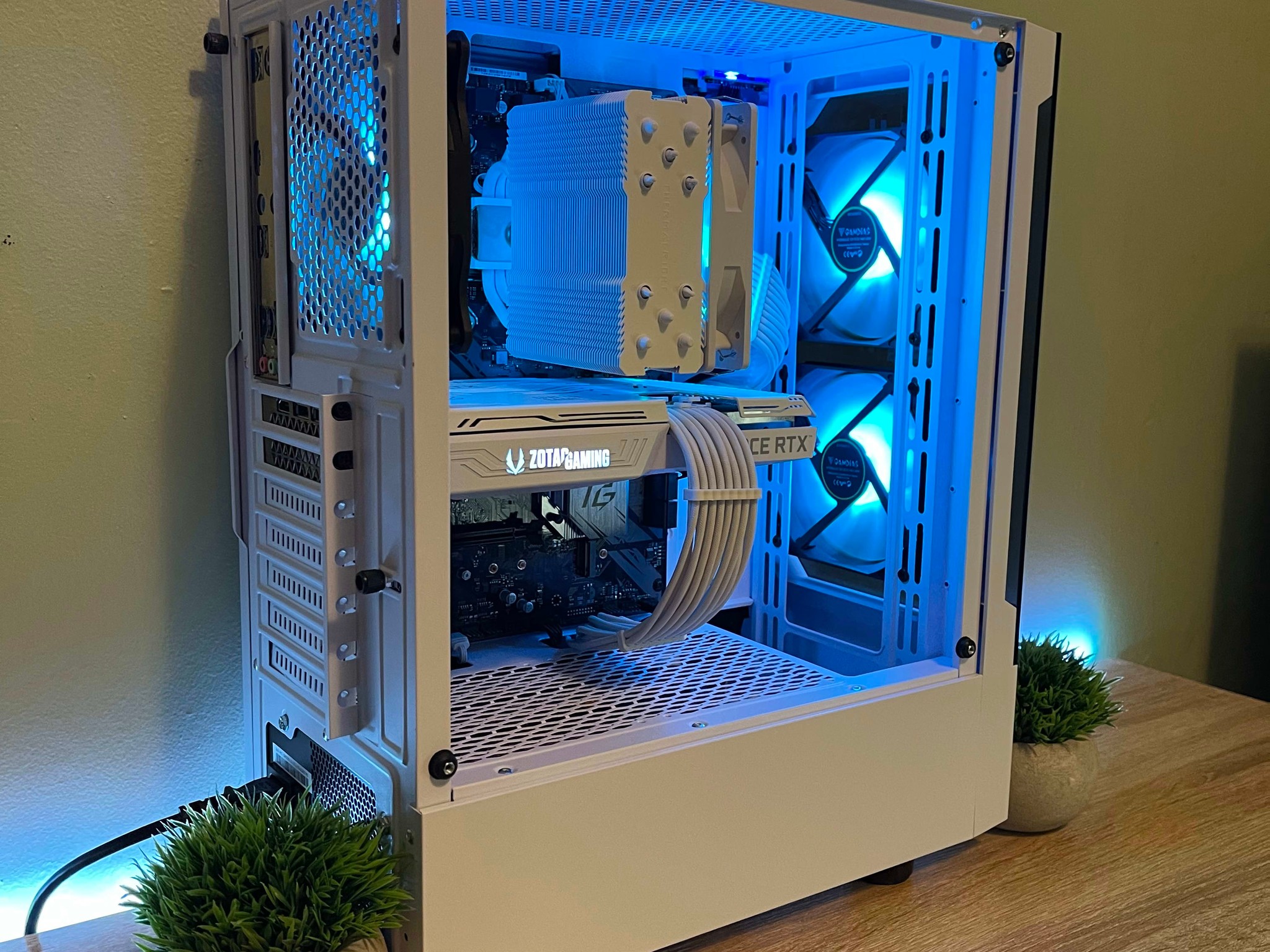 Gaming PC Ryzen 7 5800X RTX 3070 32GB Ram 1TB SSD