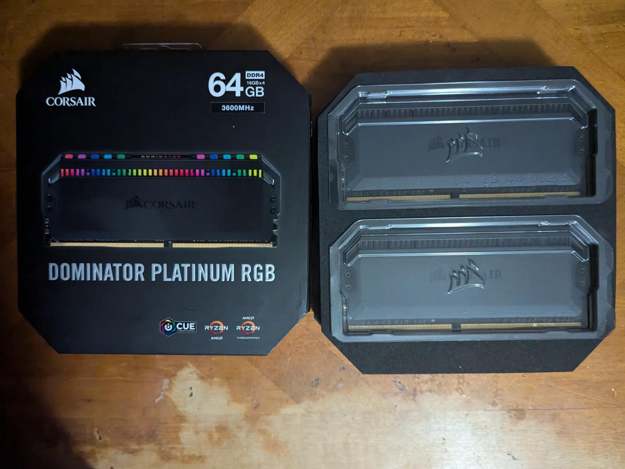 CORSAIR Dominator Platinum RGB 64GB (4x16GB) DDR4 3600MHz CL16