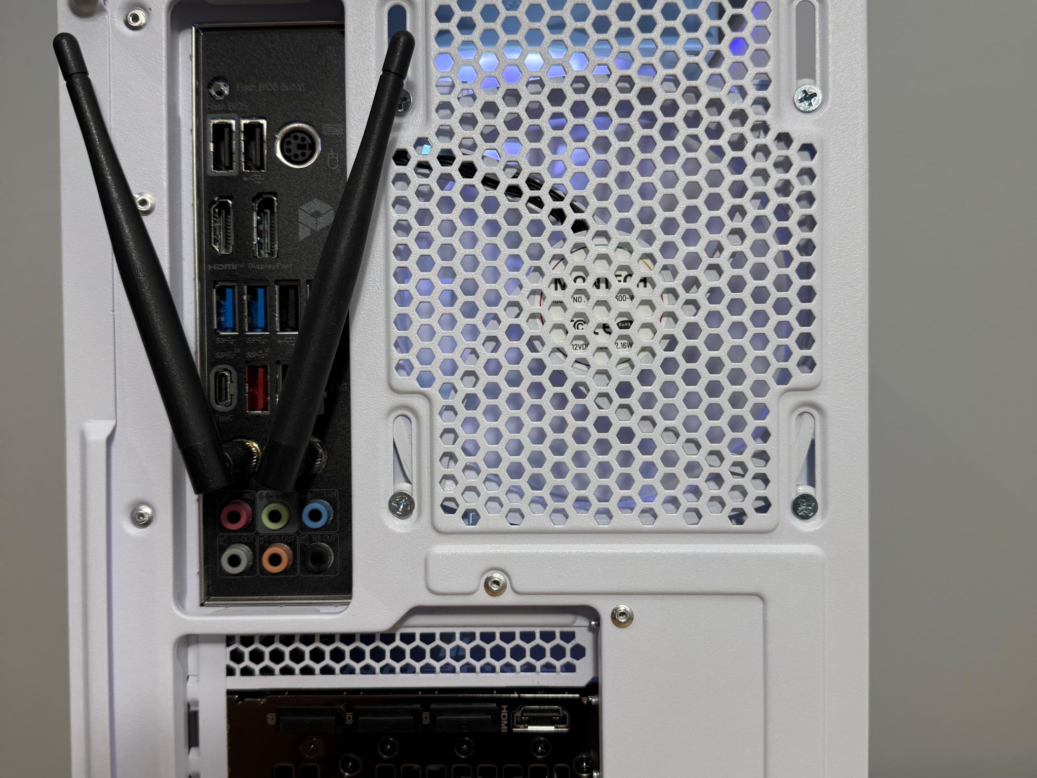 🧊ICE🧊-Liquid Cooled High-End Gaming PC-Rx 7800 xt-I5 12600KF-32GB Ram-1TB SSD