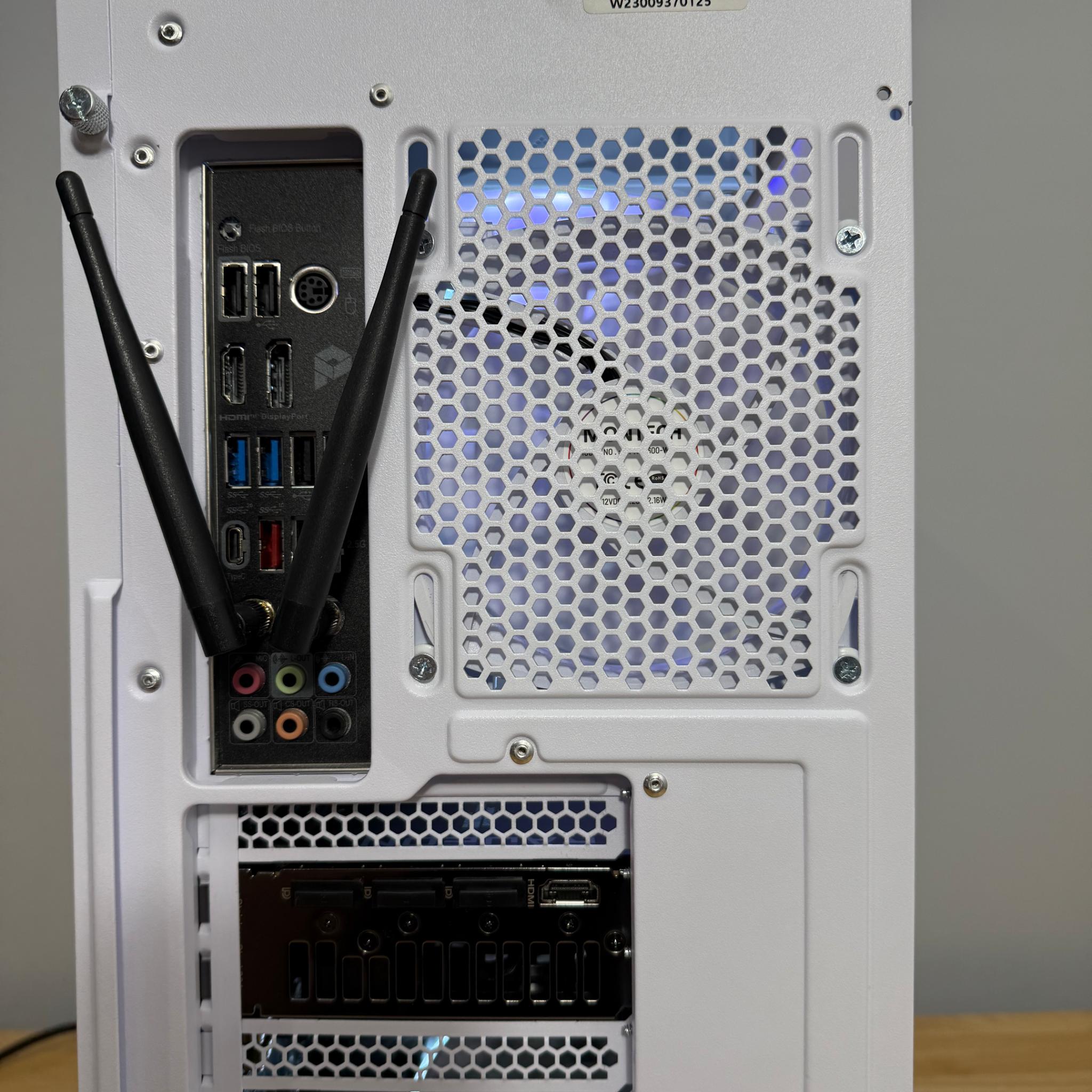 🧊ICE🧊-Liquid Cooled High-End Gaming PC-Rx 7800 xt-I5 12600KF-32GB Ram-1TB SSD
