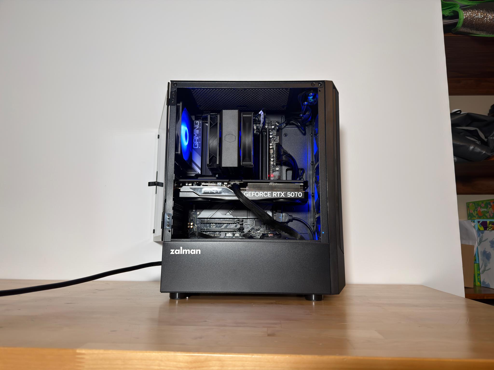 RTX 5070 Ryzen 5 7600x3d Gaming PC