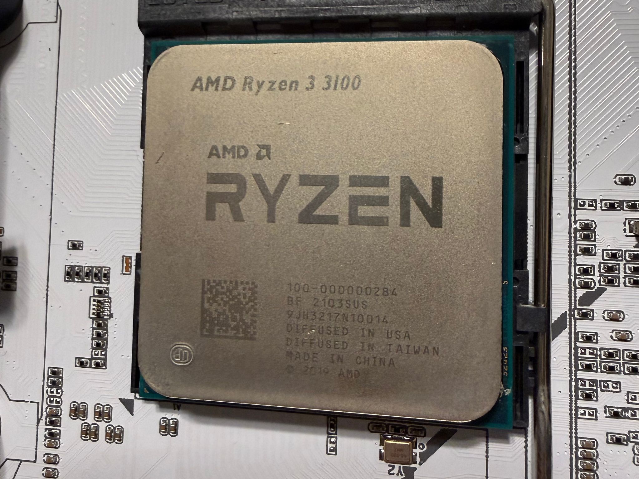 READ DESCRIPTION!! Ryzen 3 3100 CPU | Machinist b450m Motherboard | USB WiFi/Bluetooth