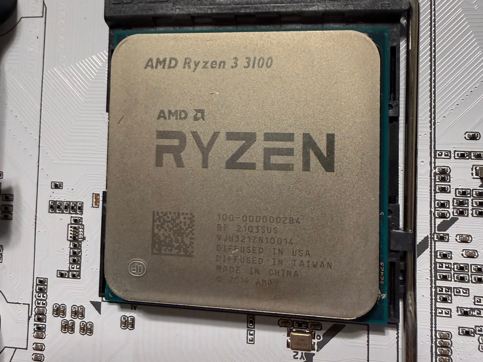 READ DESCRIPTION!! Ryzen 3 3100 CPU | Machinist b450m Motherboard | USB WiFi/Bluetooth
