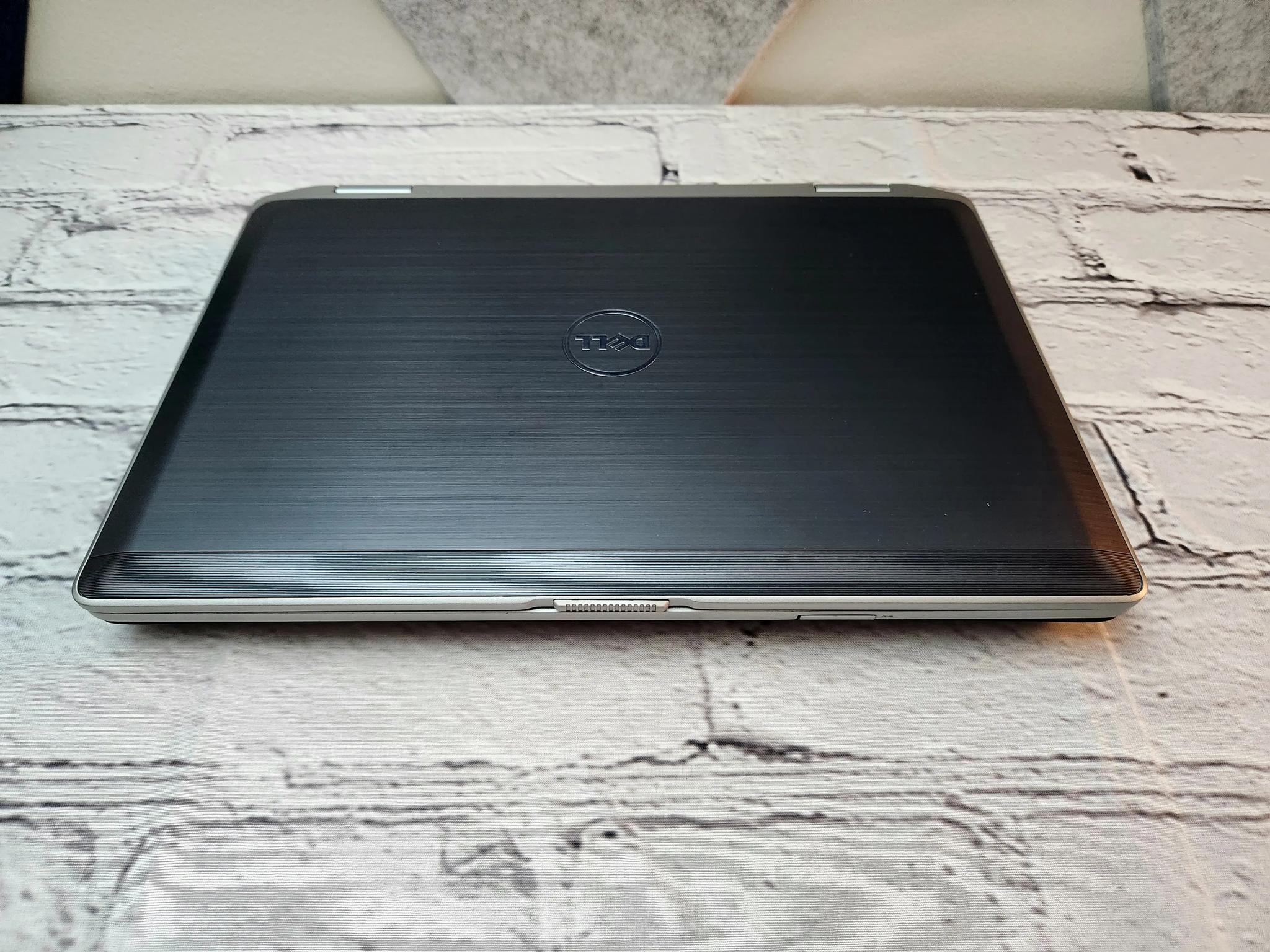 Dell Latitiude E6420 Laptop