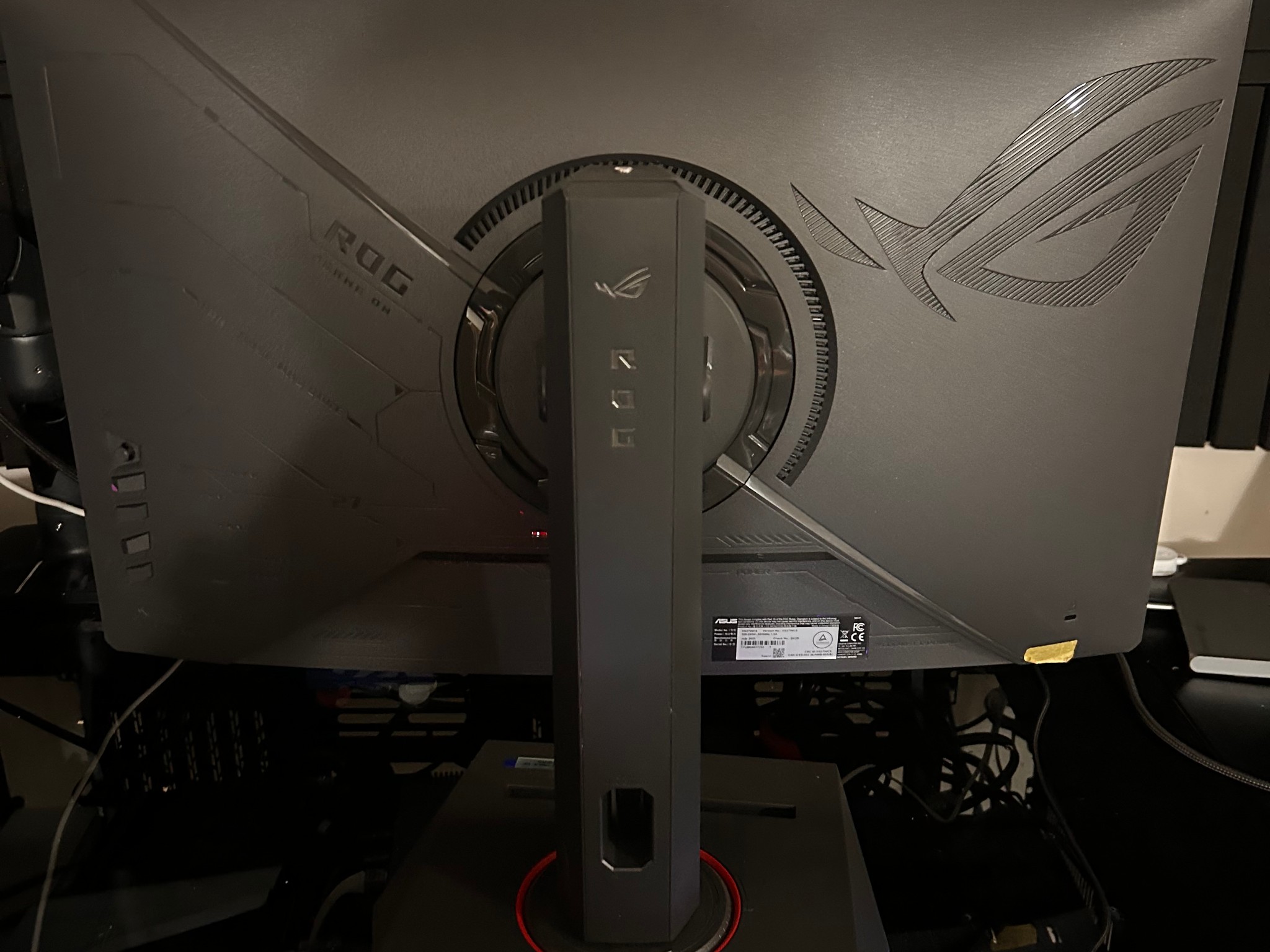 ASUS ROG Strix  27" 2K QHD (2560 x 1440) 180Hz Curved Screen Gaming Monitor (XG27WCS)