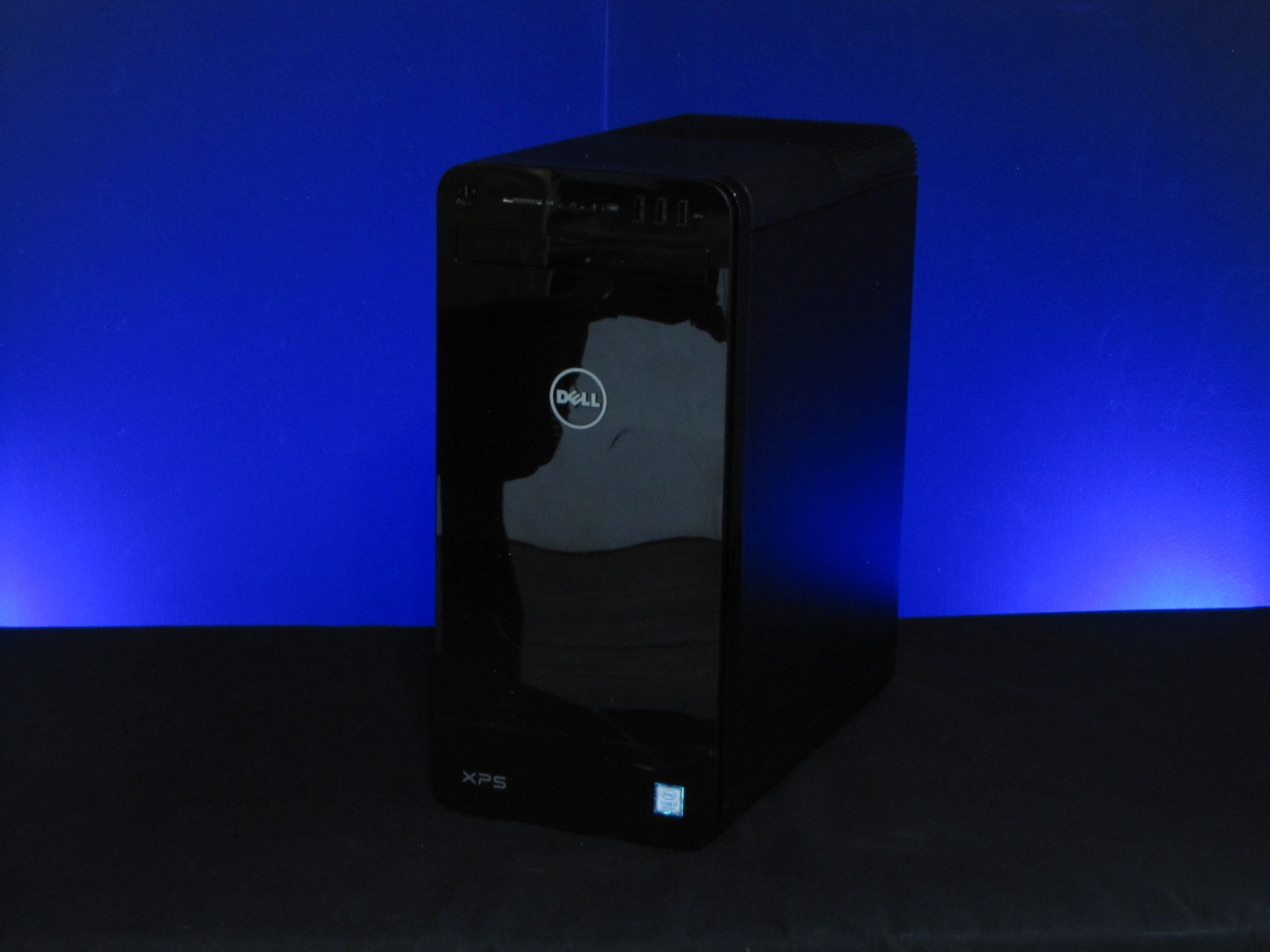 Dell XPS 8930 Gaming PC, i5-8600K, RX 5500 4GB, 16GB RAM, 500GB SSD, Windows 11