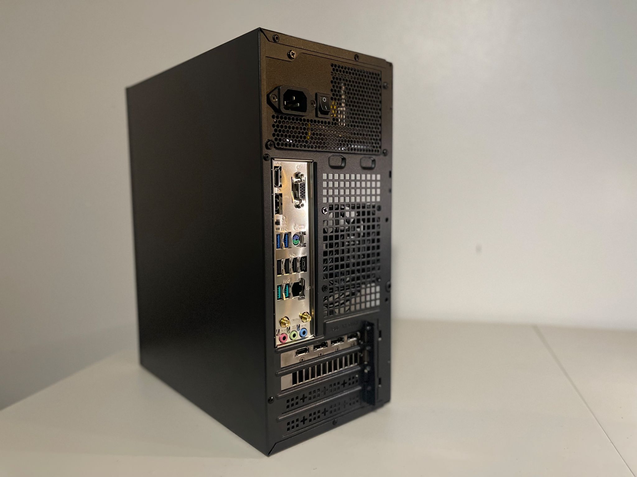 1080P SLEEPER PC 7600X RTX 3060 1TB 32GB DDR5 200+ FPS