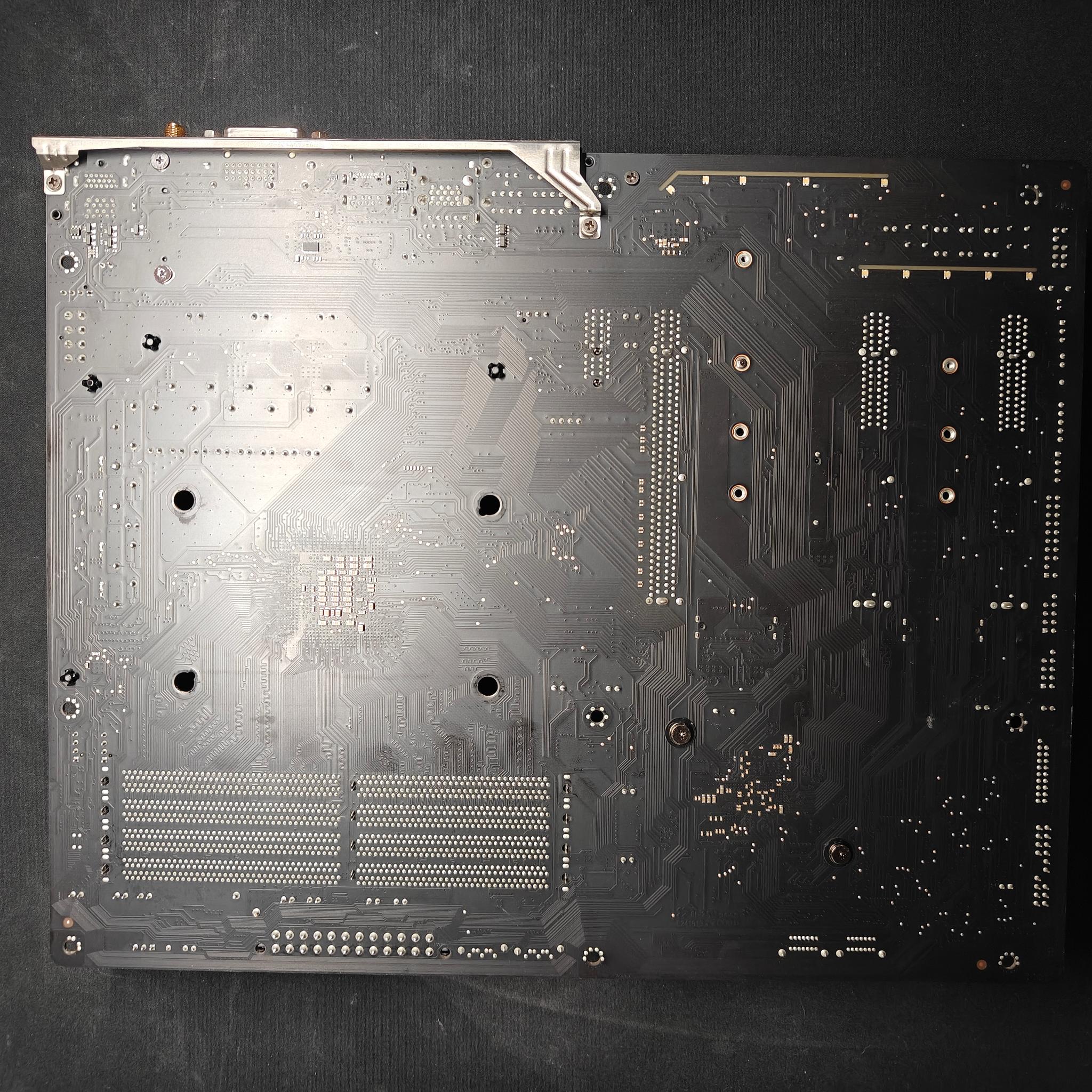 Gigabyte B450 AORUS Pro WiFi AM4 Motherboard & 16GB DDR4 RAM