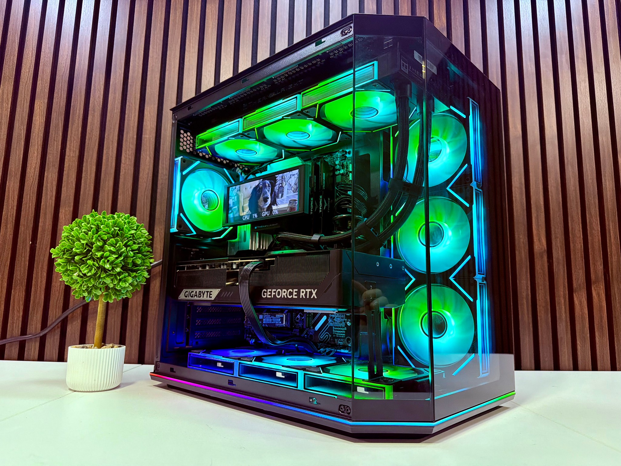 RTX 5090 | Ryzen 9950X3D | 64GB DDR5 | 4TB M.2 | 1200 Watt Gold PSU | LCD AIO