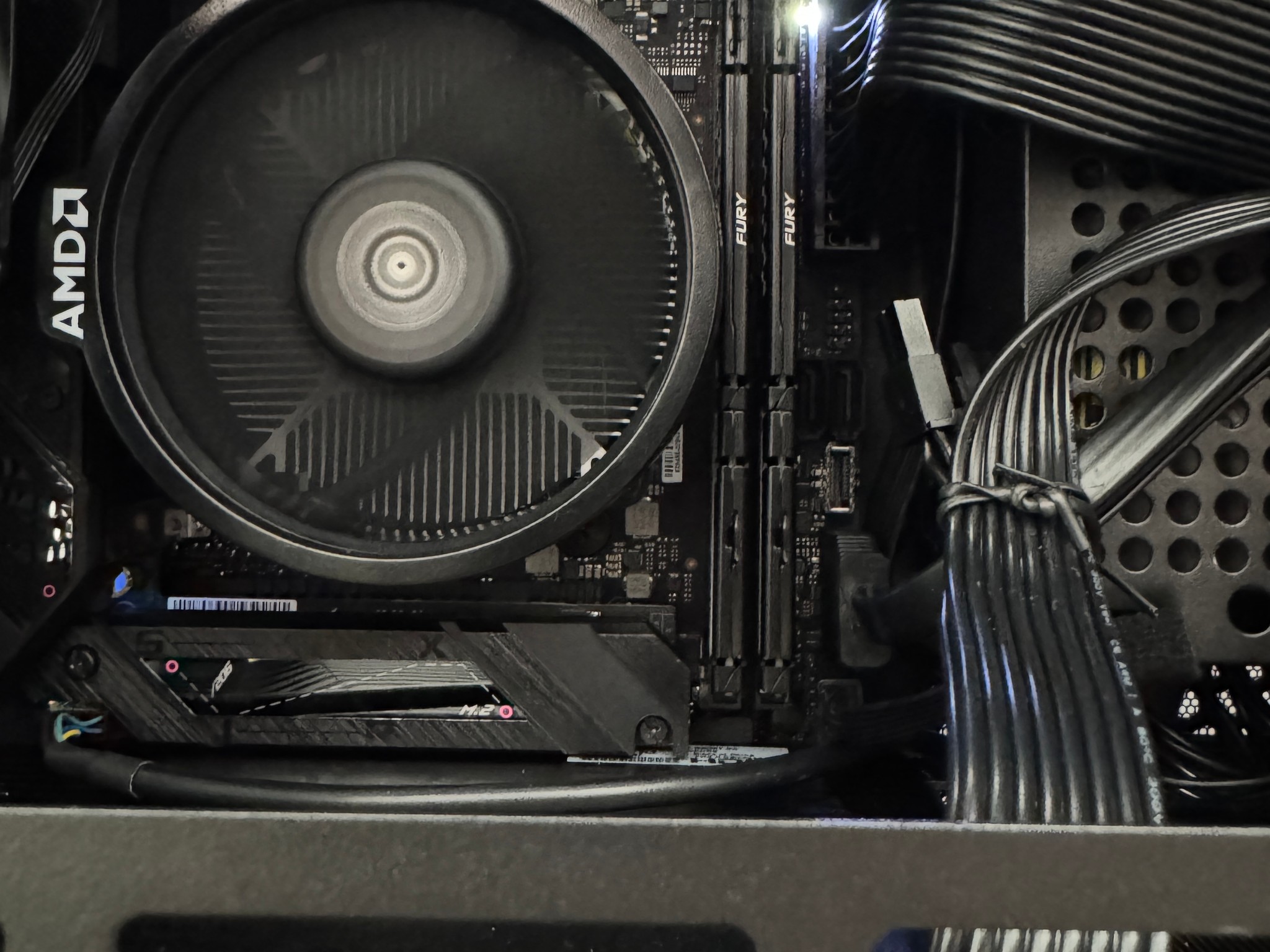Compact SFF Mini Gaming PC | Radeon 9060 XT | Ryzen 8500G | 16GB DDR5 | NR200 ITX | Win11 Pro