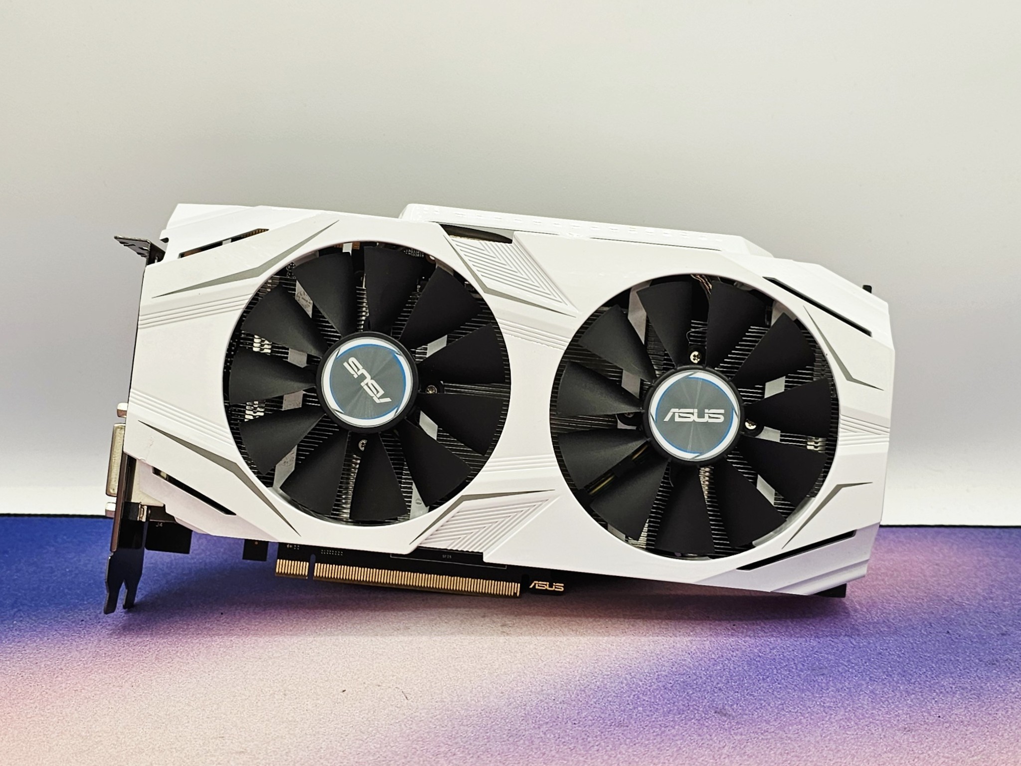 Asus Dual GTX 1070